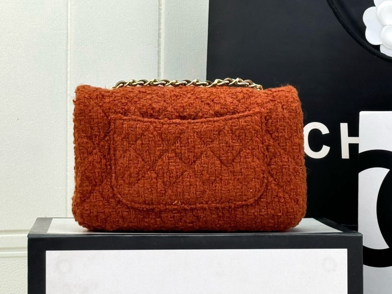 CHANEL MINI CLASSIC 11.12 HANDBAG 20 12 × 20 × 6 cm