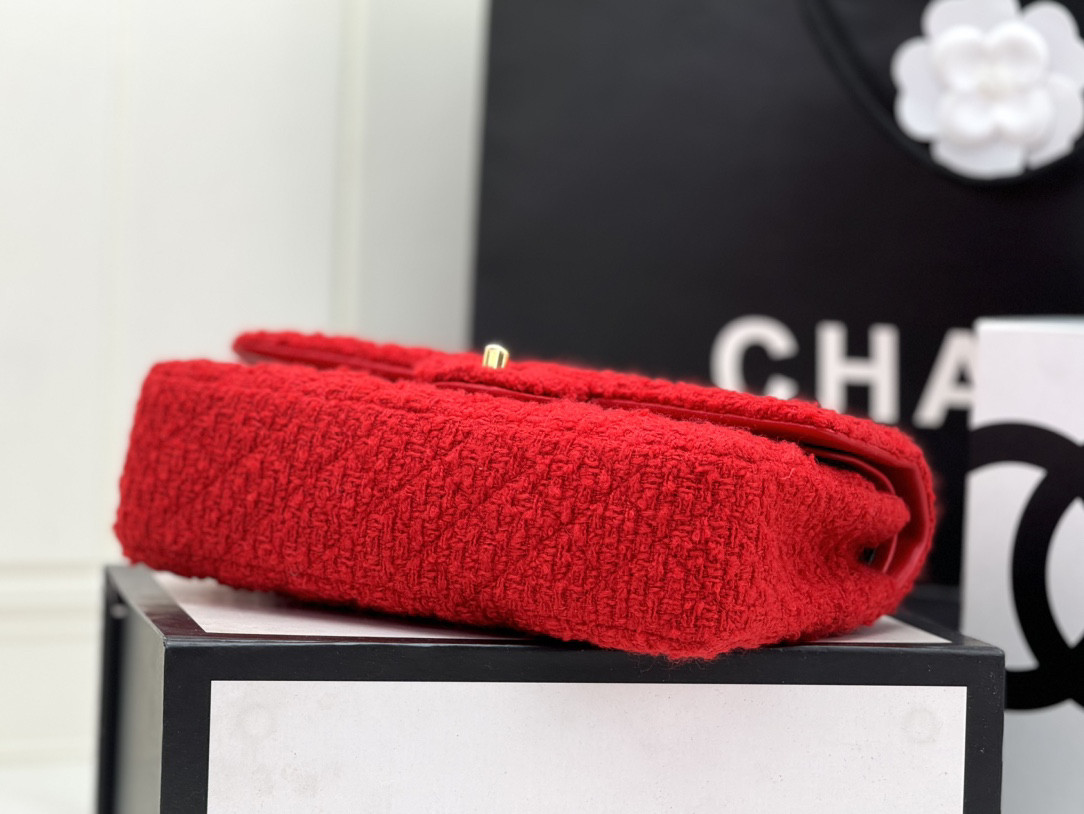 CHANEL MINI CLASSIC 11.12 HANDBAG 25 15.5 × 25.5 × 6.5 cm