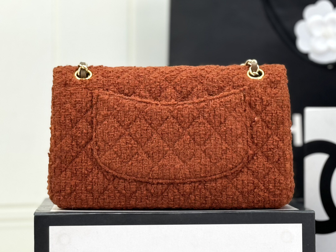 CHANEL MINI CLASSIC 11.12 HANDBAG 25 15.5 × 25.5 × 6.5 cm