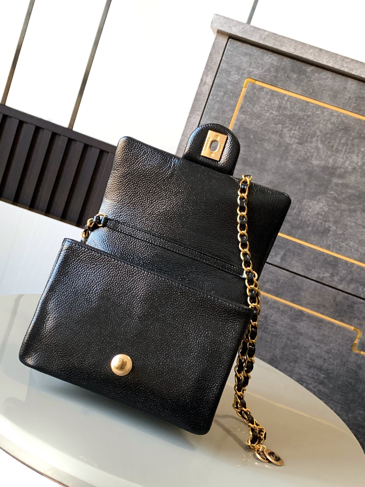 CHANEL MINI FLAP BAG 13 × 17.5 × 6 cm