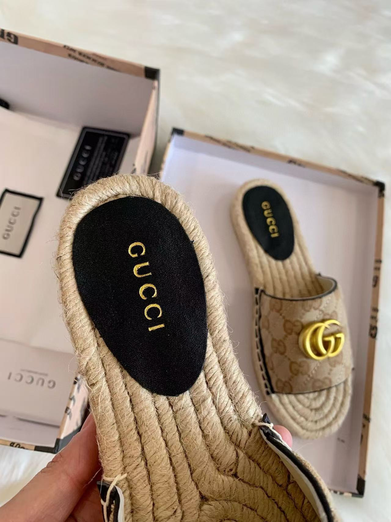 UA GUCCI SLIDE