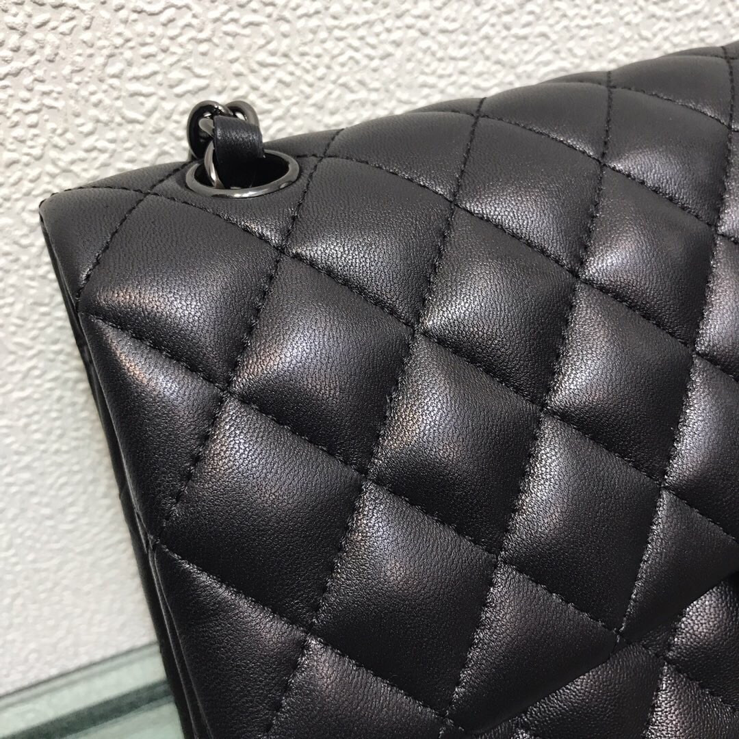 CHANEL CRUMPLED CALFSKIN QUITED DOUBLE FLAP BLACK  15.5x25.5x6.5cm