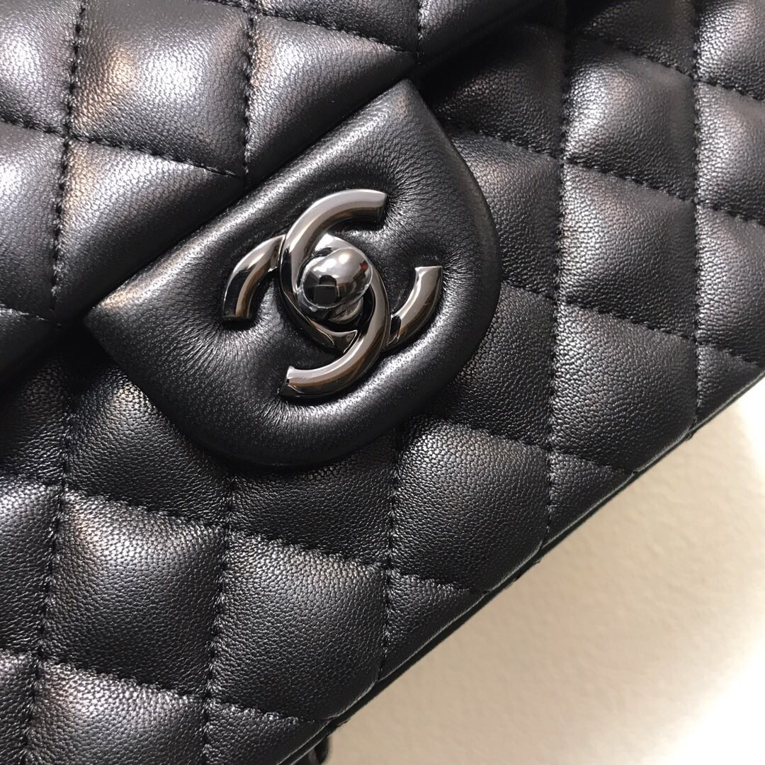 CHANEL CRUMPLED CALFSKIN QUITED DOUBLE FLAP BLACK  15.5x25.5x6.5cm