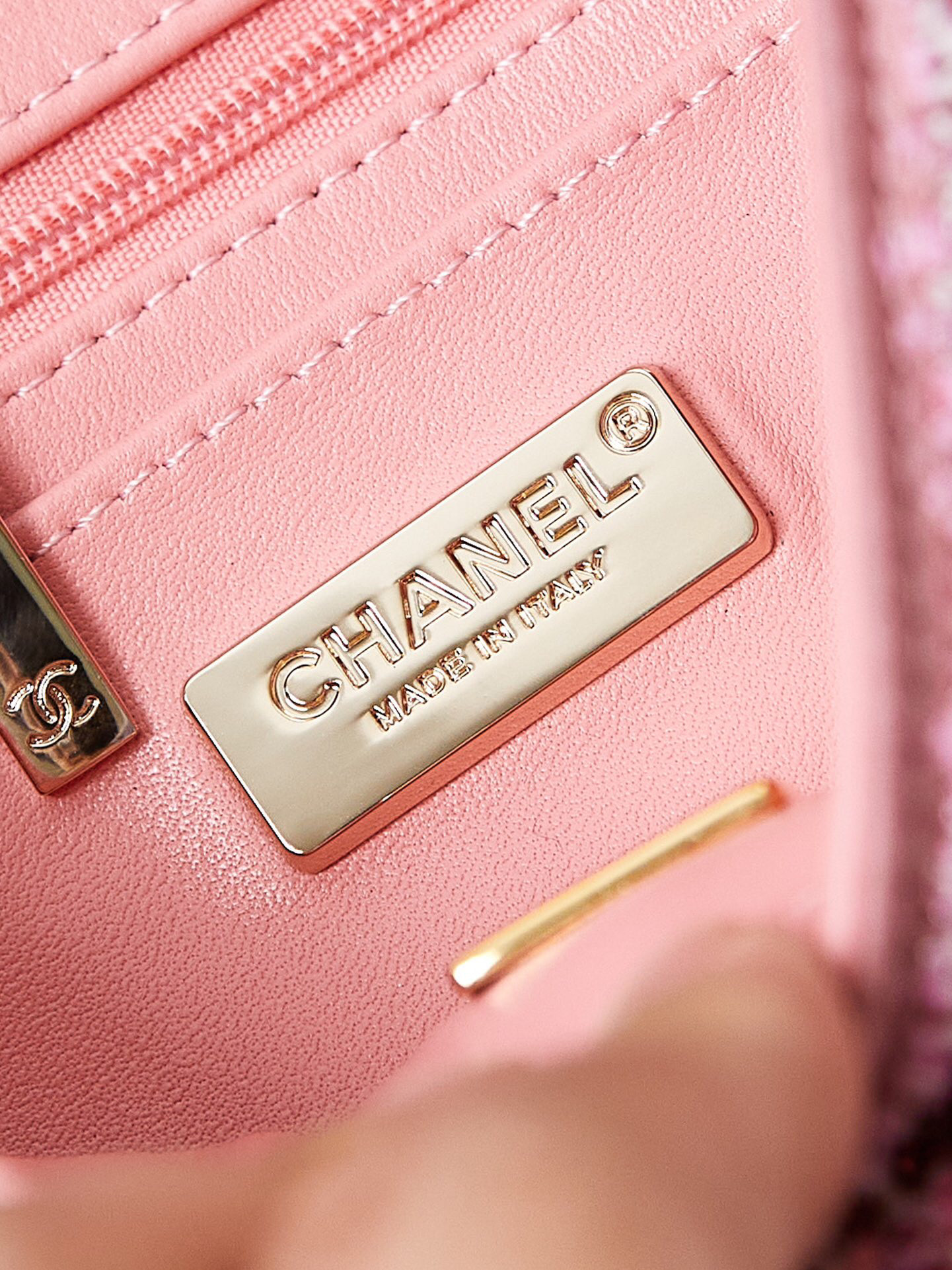 Chanel Mini CF Rose Gold Hardware 20x15x7cm