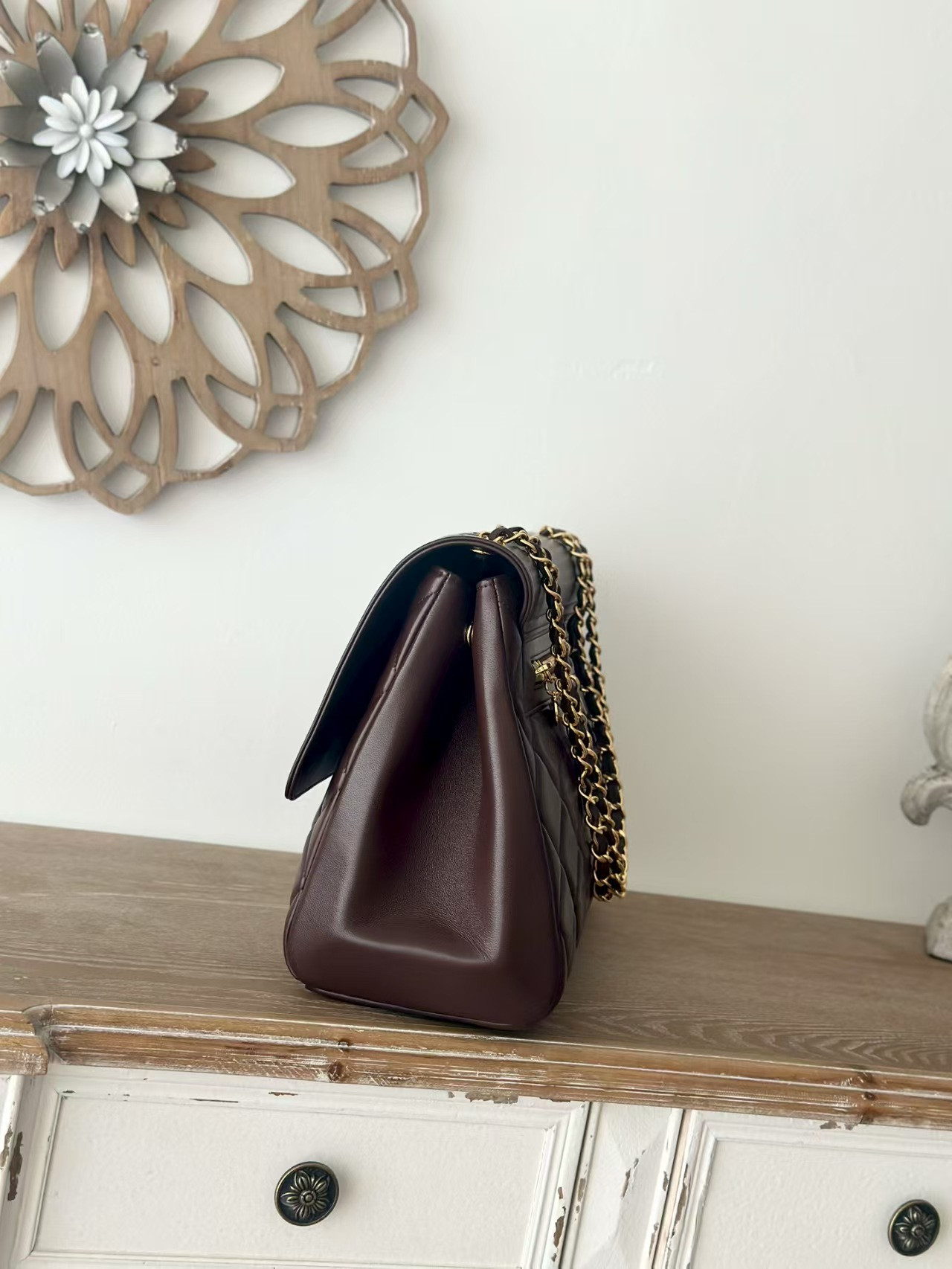 Chanel shoulder chain bag 33x11x23cm