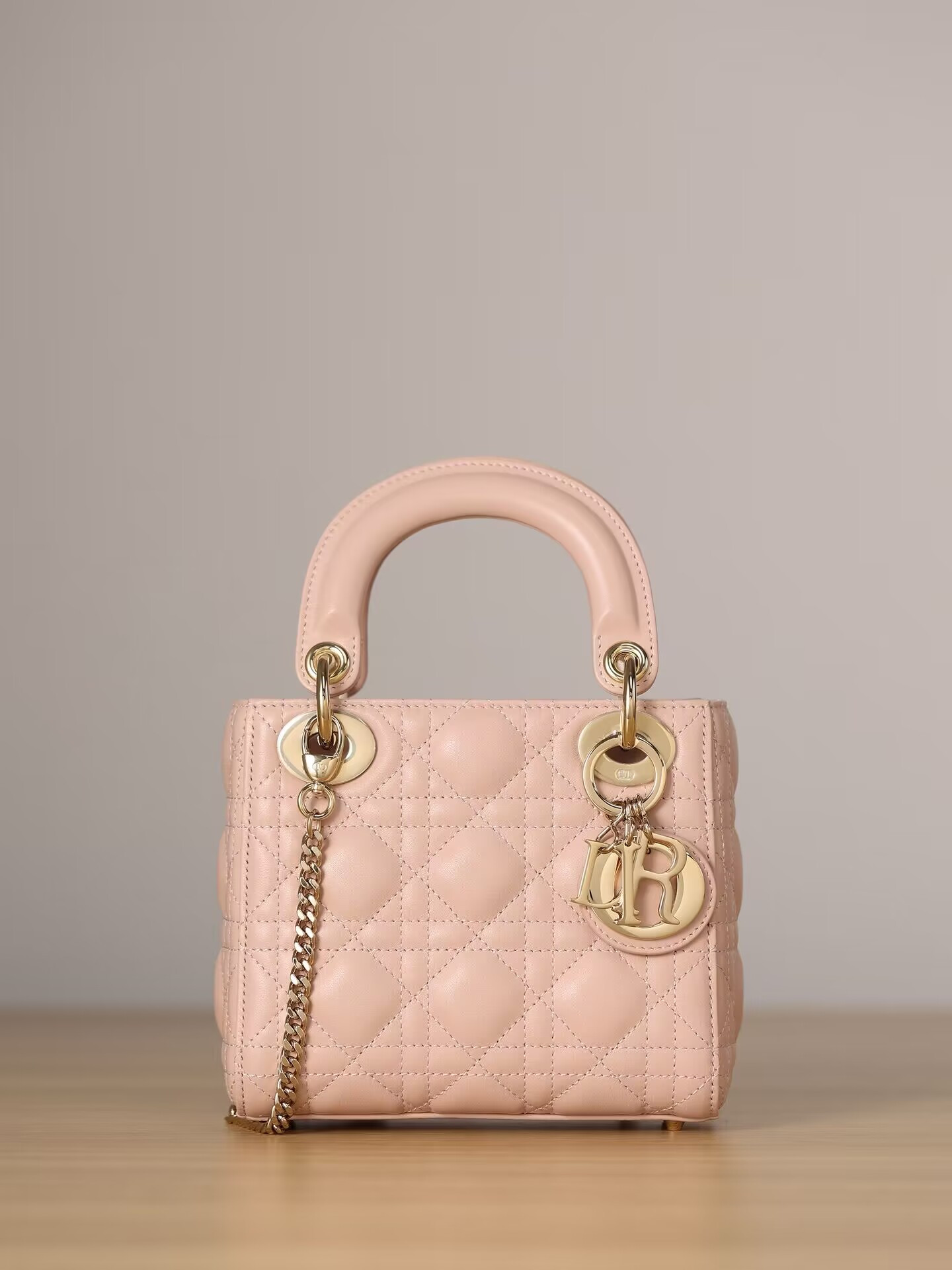 Dior Classic Lady 17×7×15cm