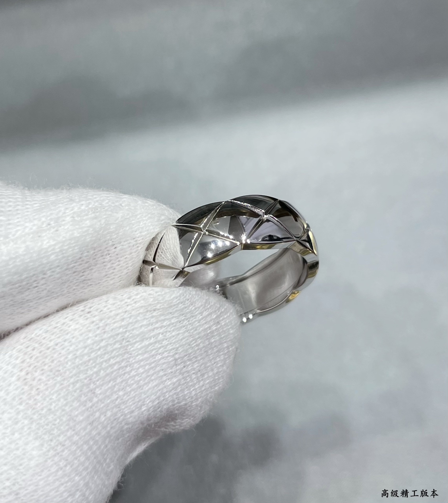 Chanel Wide Diamond Pattern Smooth Ring