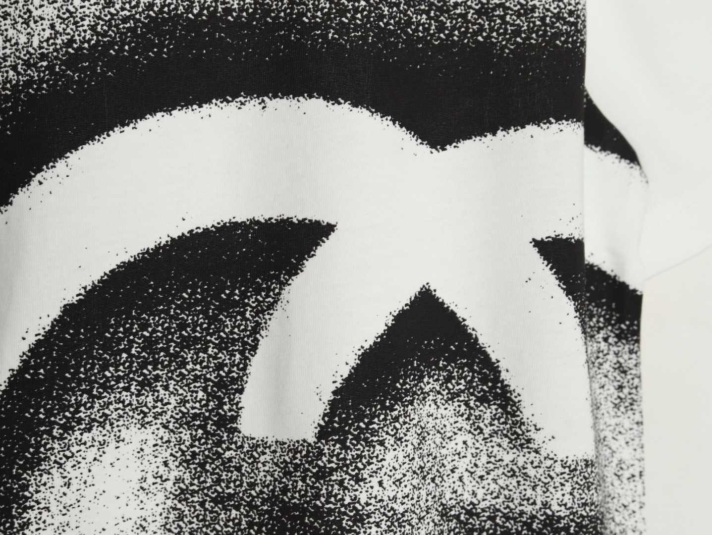 GUCCI Short-sleeved T-shirt