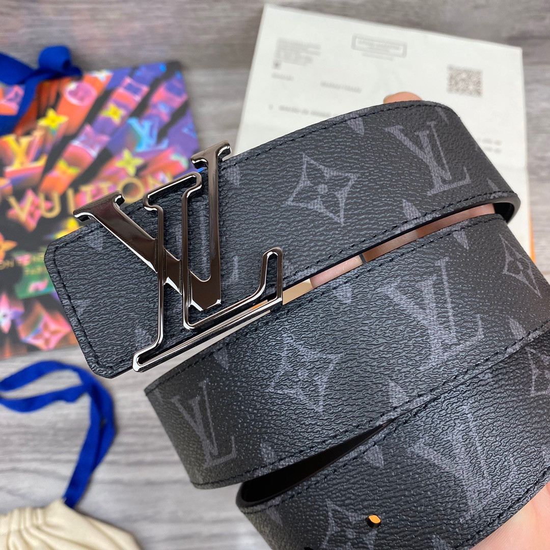 Louis Vuitton Men Belt