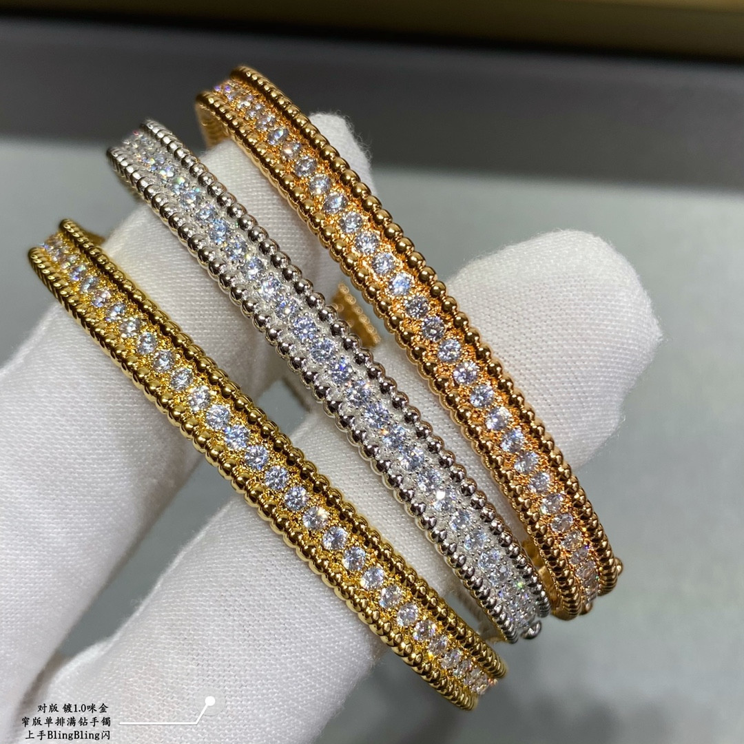 Van Cleef & Arpels narrow single row full diamond bracelet