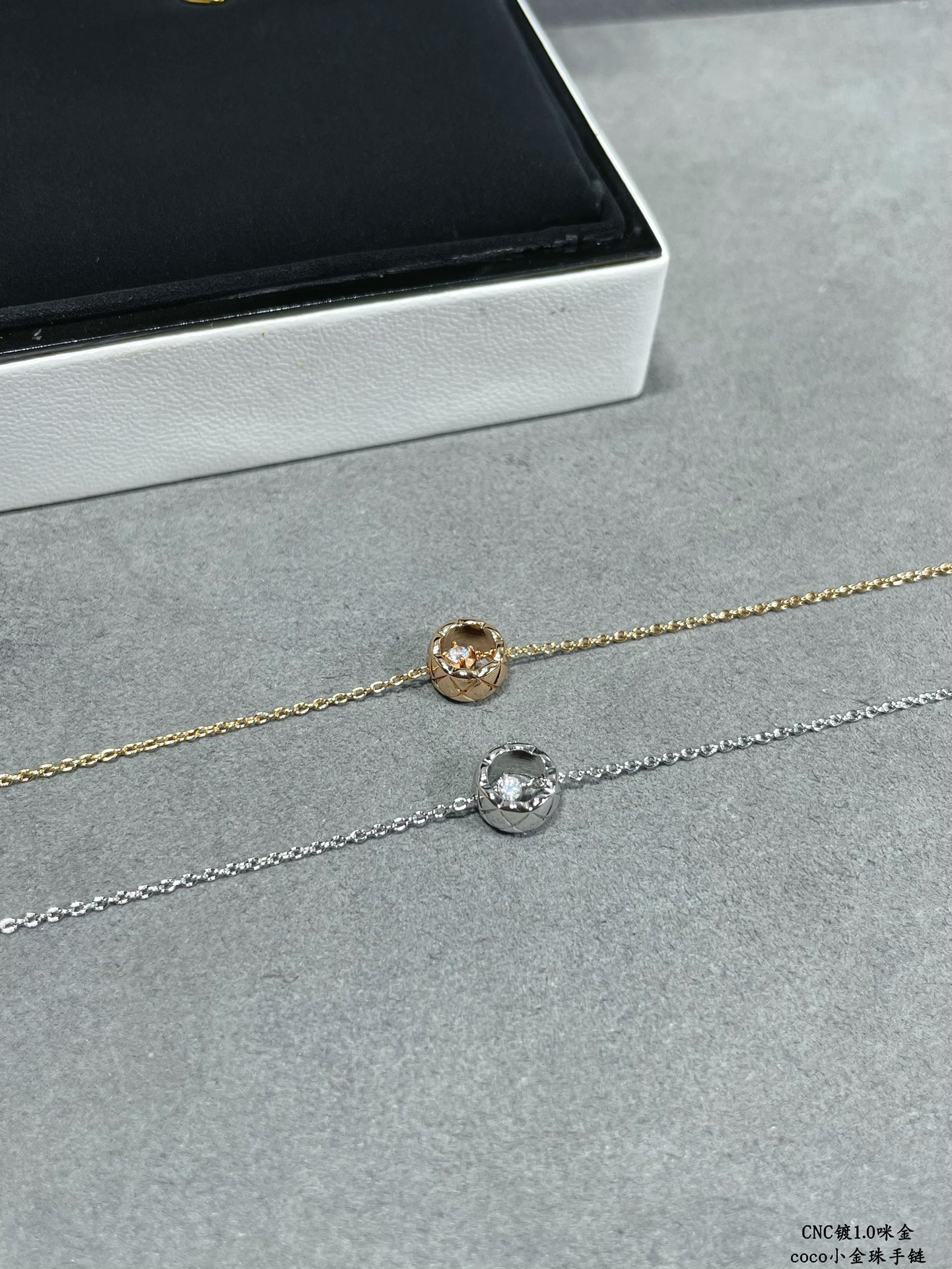 Chanel Carved diamond-shaped gold bead Bracelet