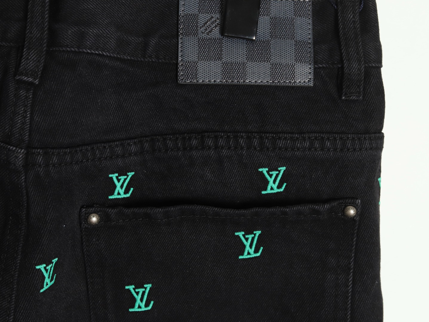 LOUIS VUITTON LV shorts