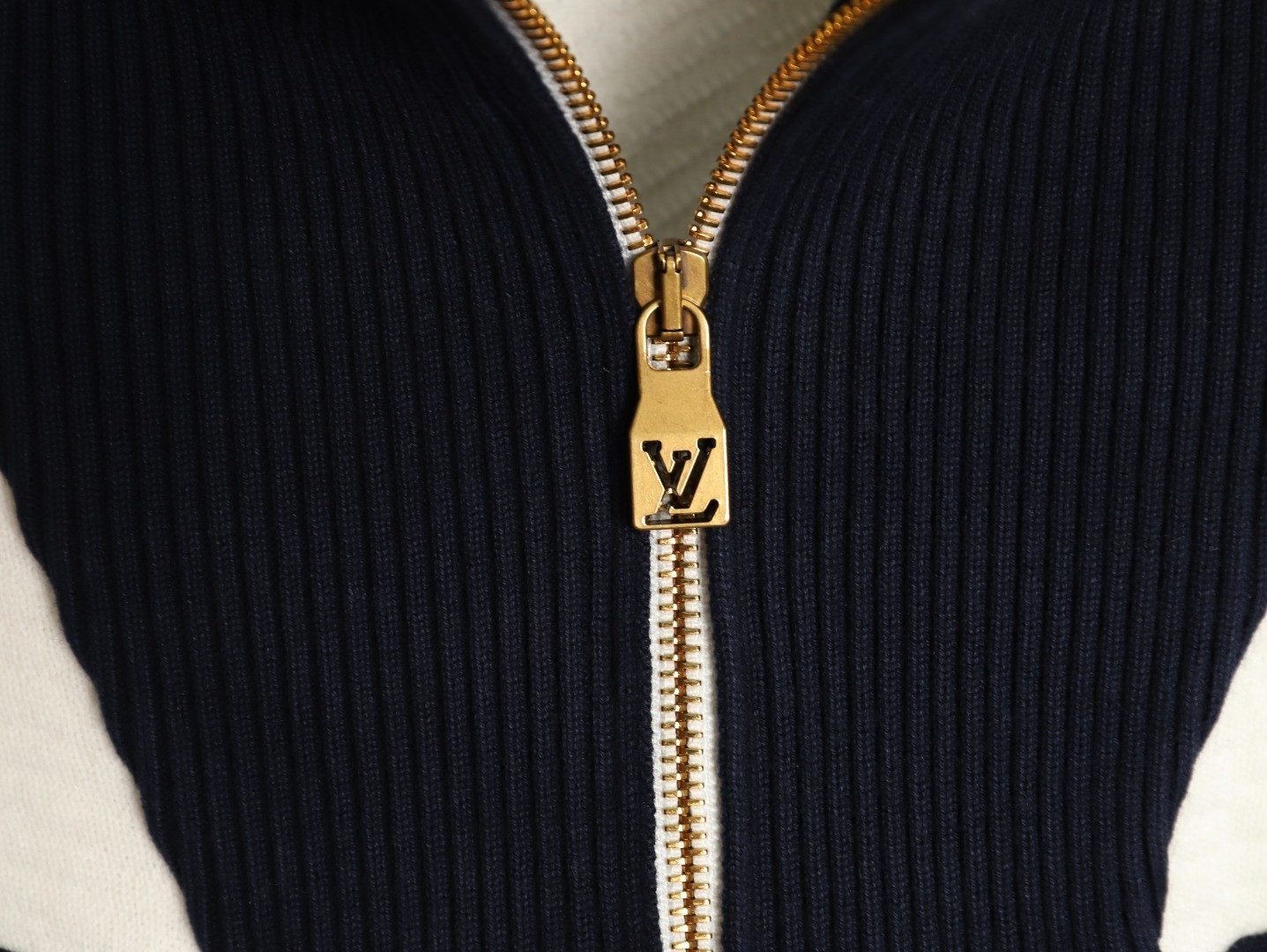 Louis Vuitton LV Sweaters Coats
