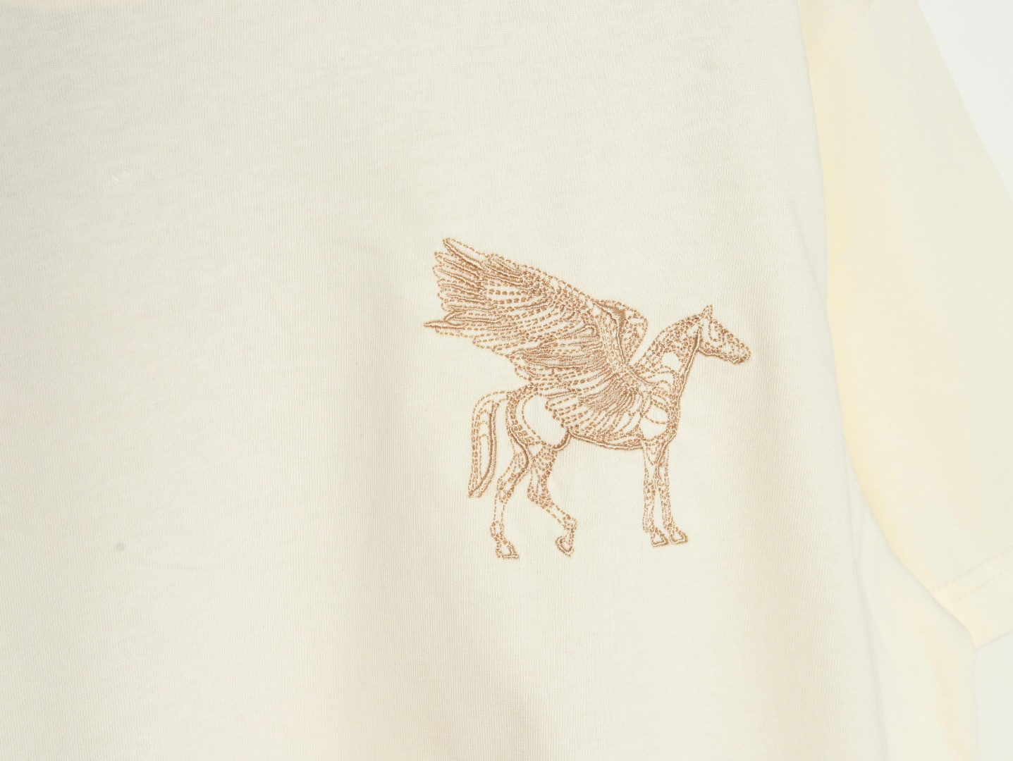 HERMES Short-sleeved T-shirt