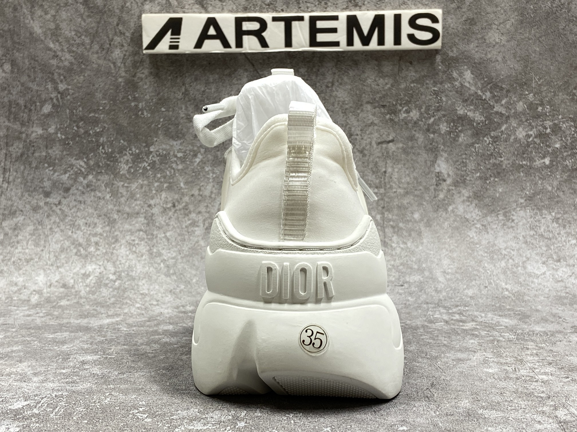 Dior D Connect White Neoprene