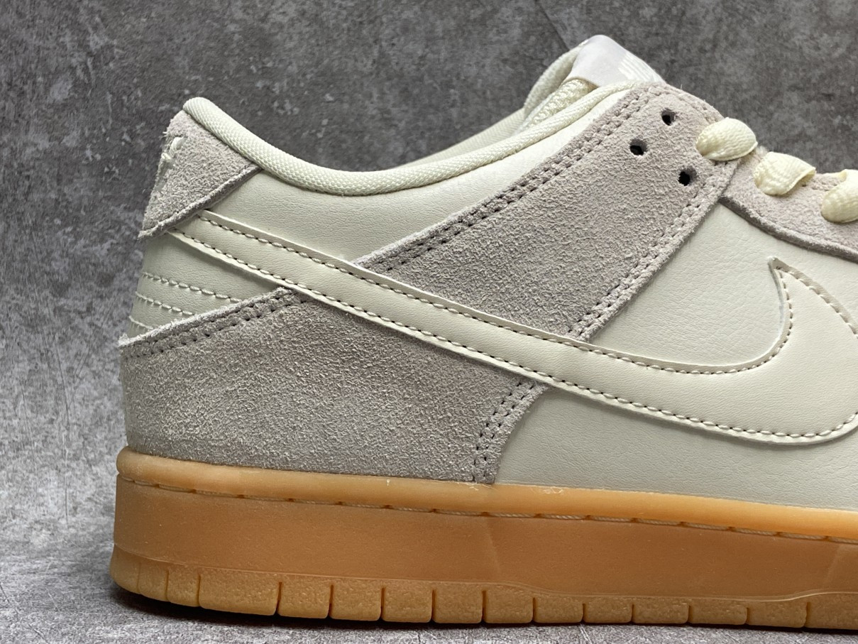 Nike Dunk Low Grey Orange
