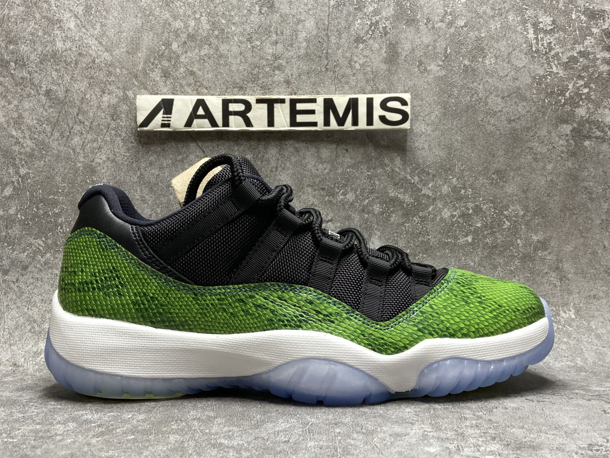 Air Jordan 11 Retro Low Green Snakeskin