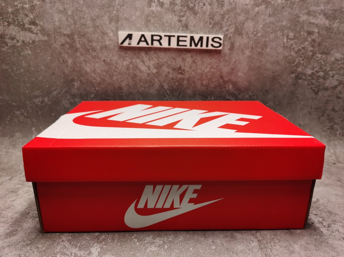 Nike Dunk Low Medium Curry