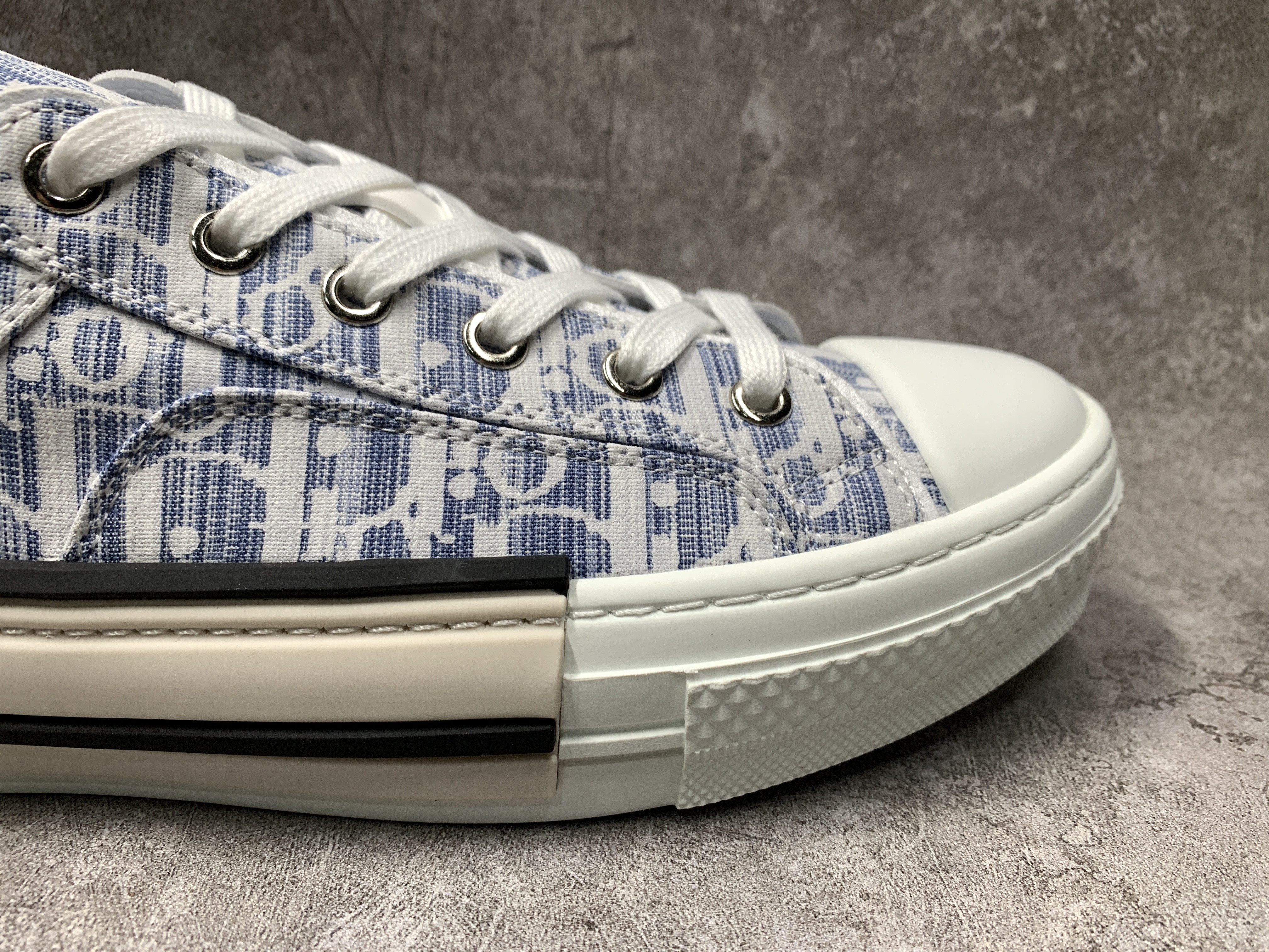 Dior B23 Low Blue