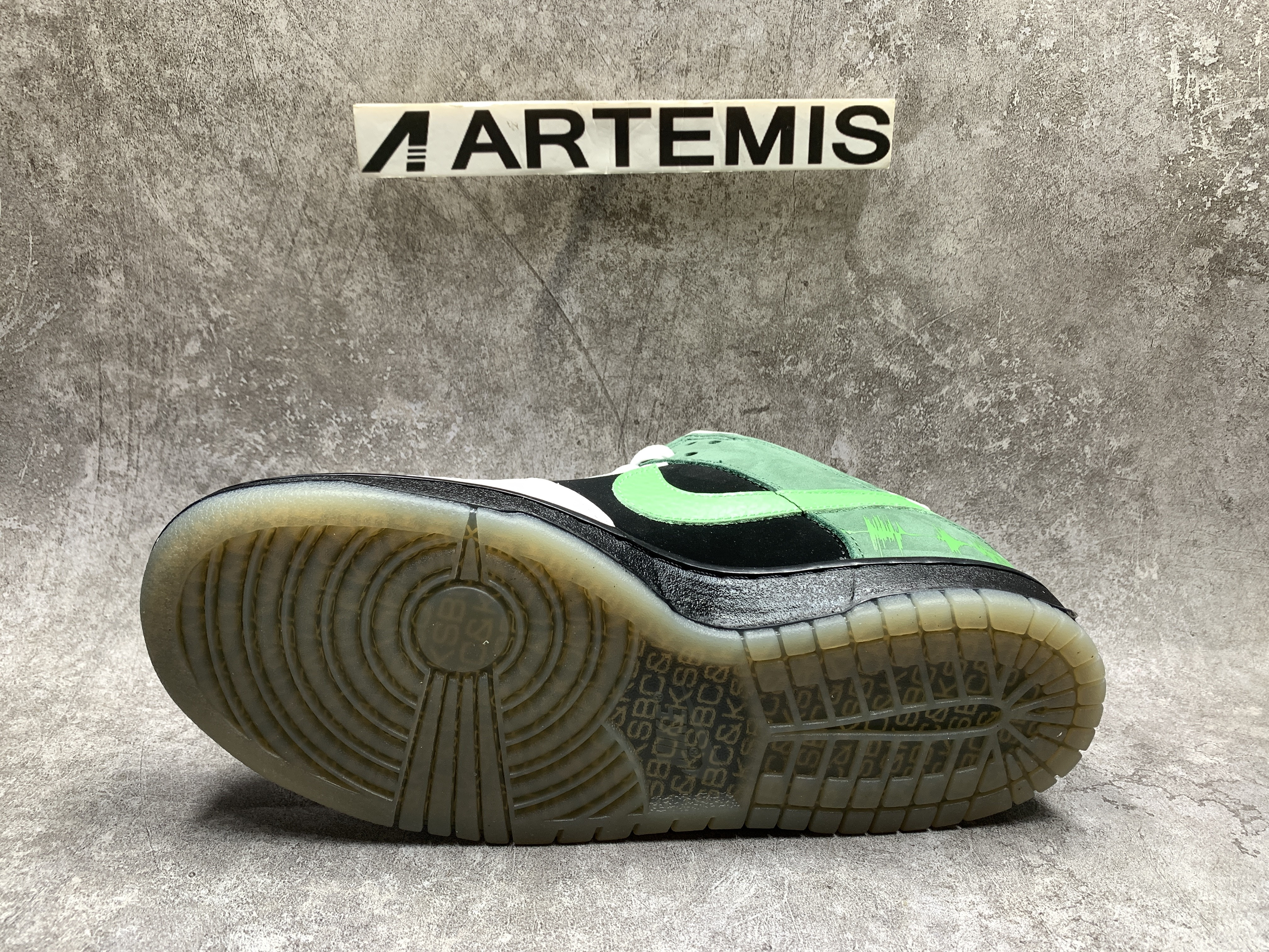 Nike Dunk Low Premium SB C & K