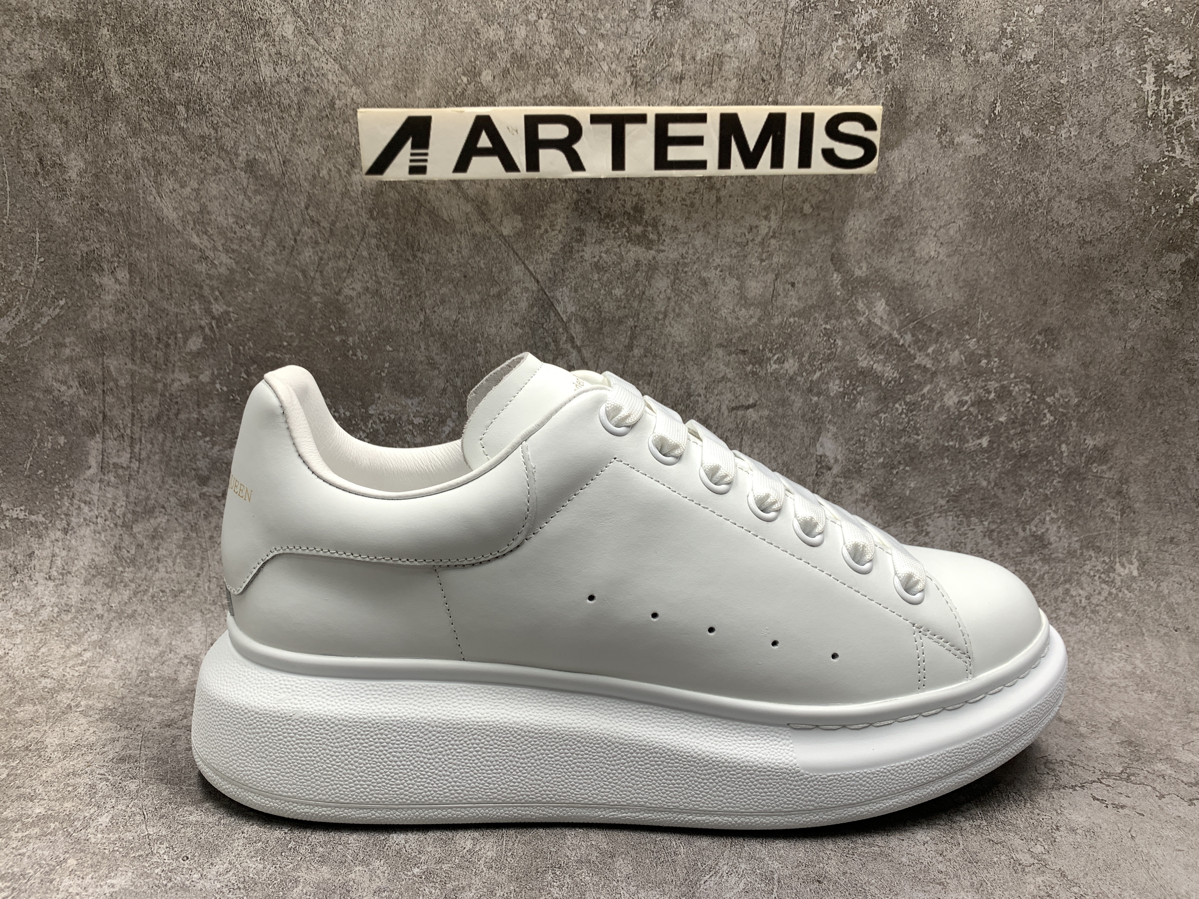 Alexander McQueen Oversized White