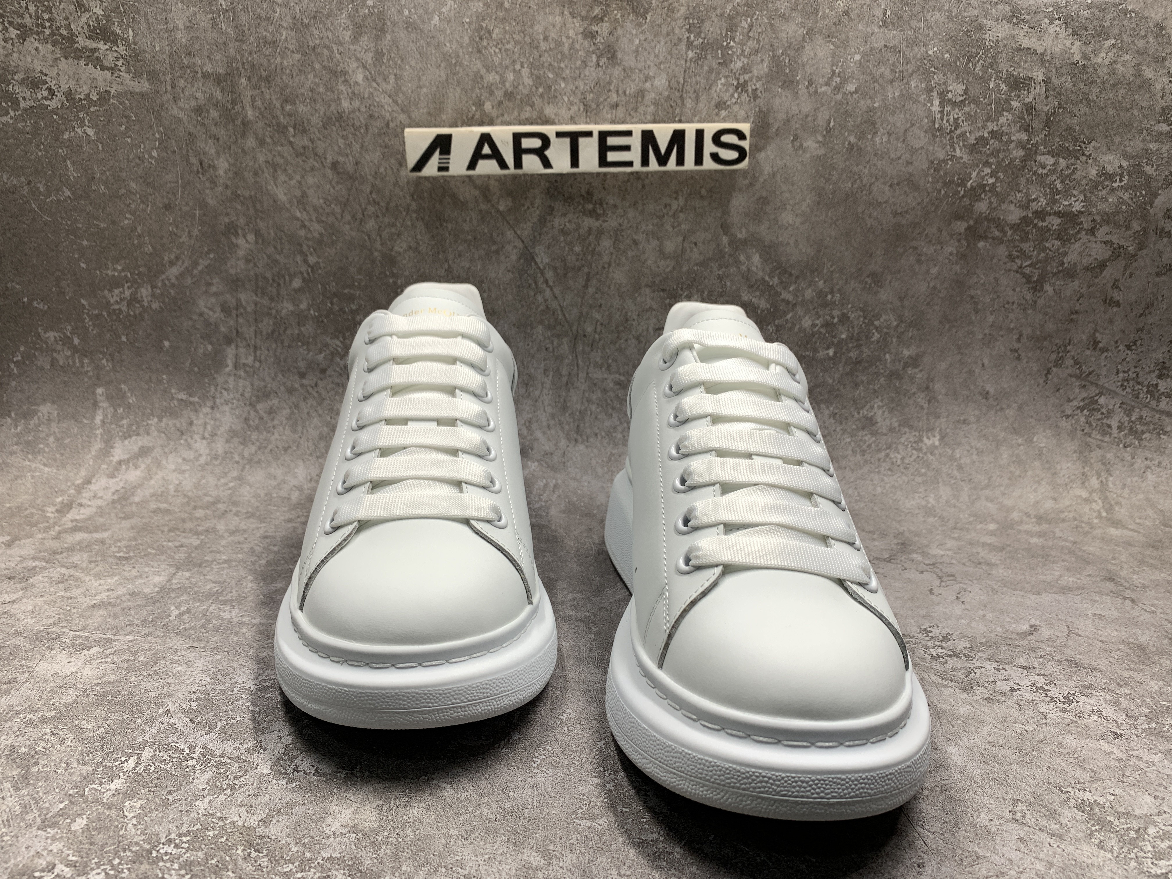 Alexander McQueen Oversized White