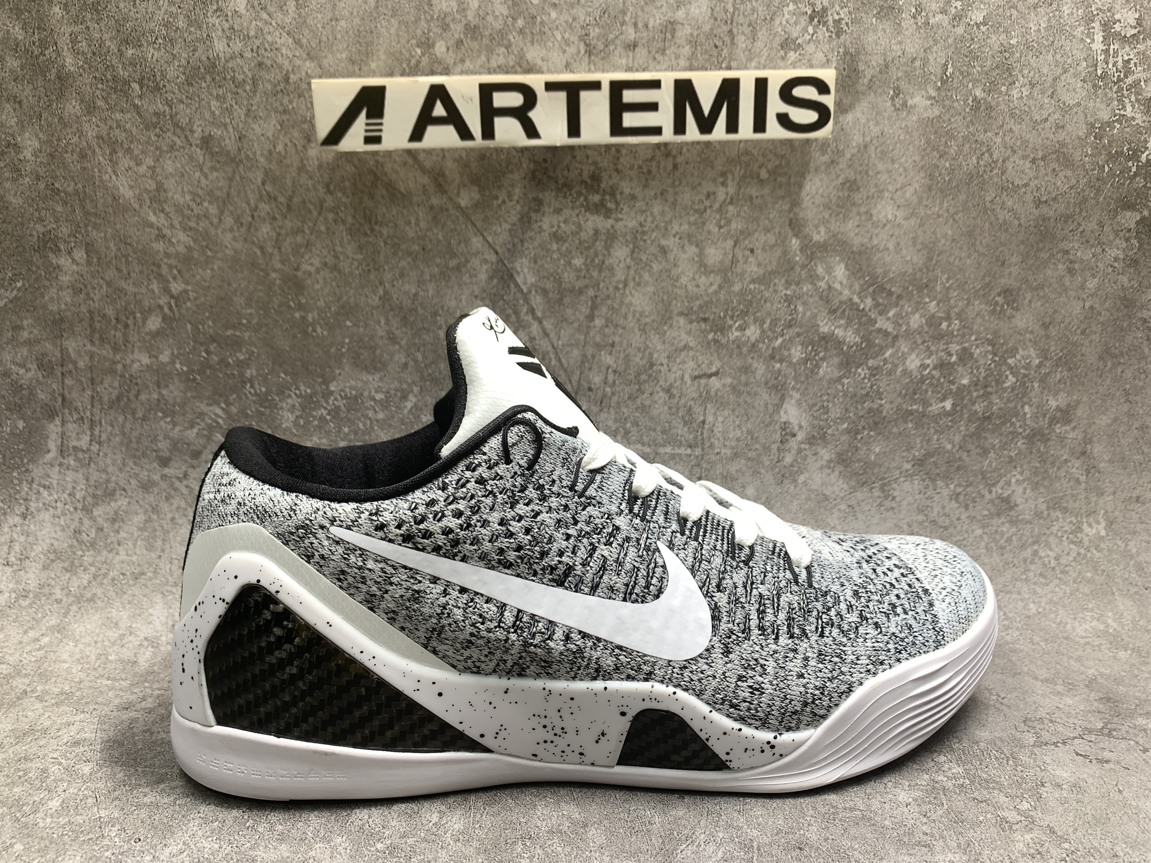 Nike Kobe 9 Elite Low Beethoven