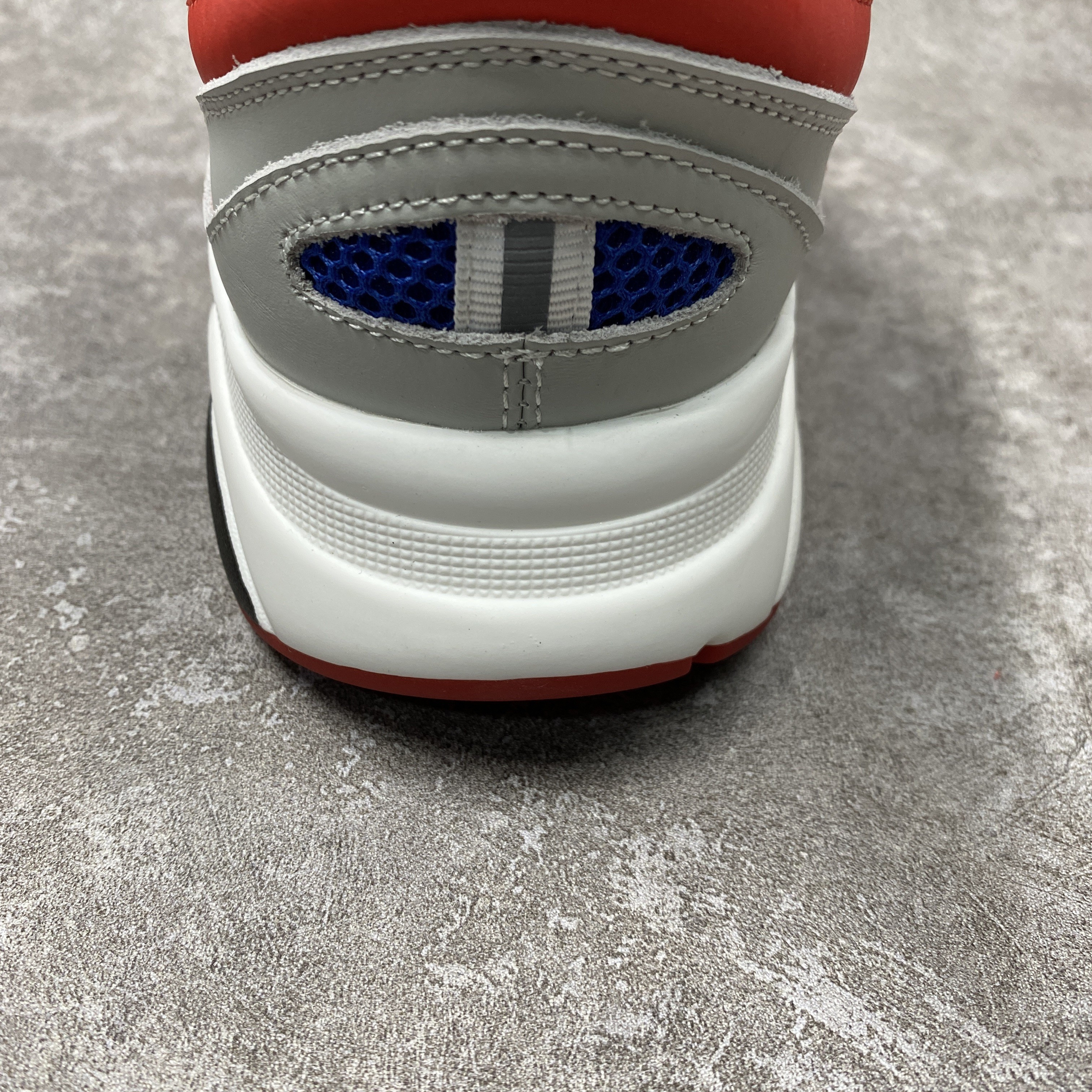 Dior B22 White Red Blue