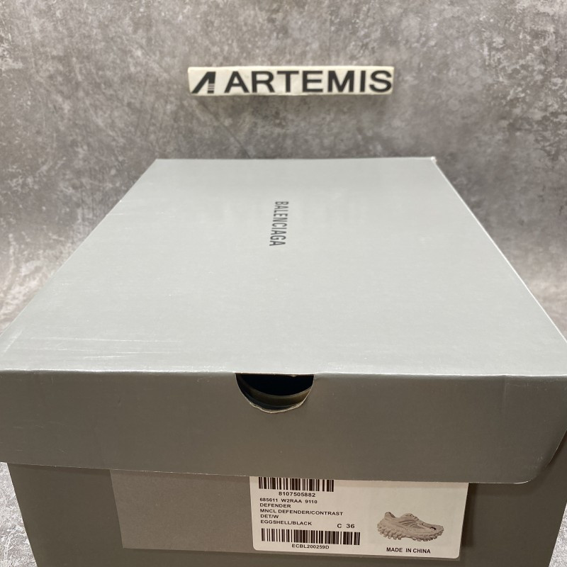 Balenciaga Defender Sneaker Light Beige