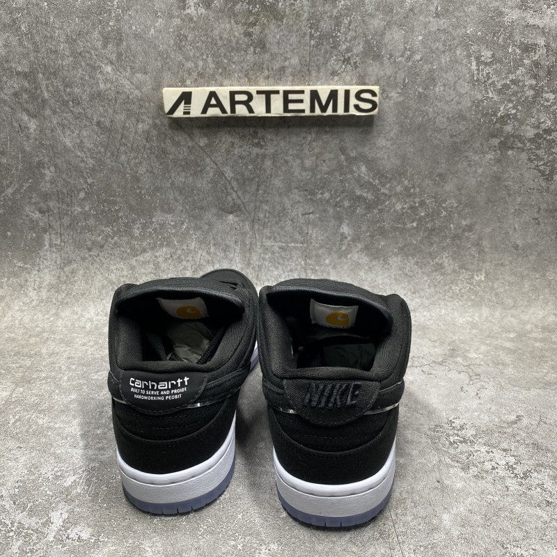 Nike SB Dunk Low Black White