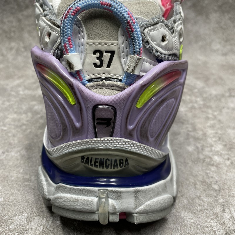 Balenciaga Wmns Runner Sneaker rainbow