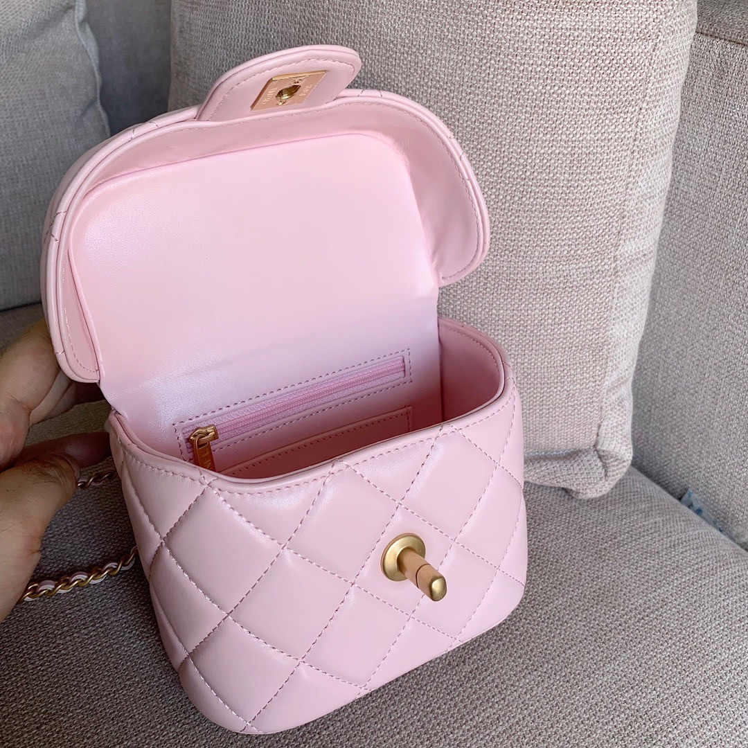 Chanel 23s vanity make up bag