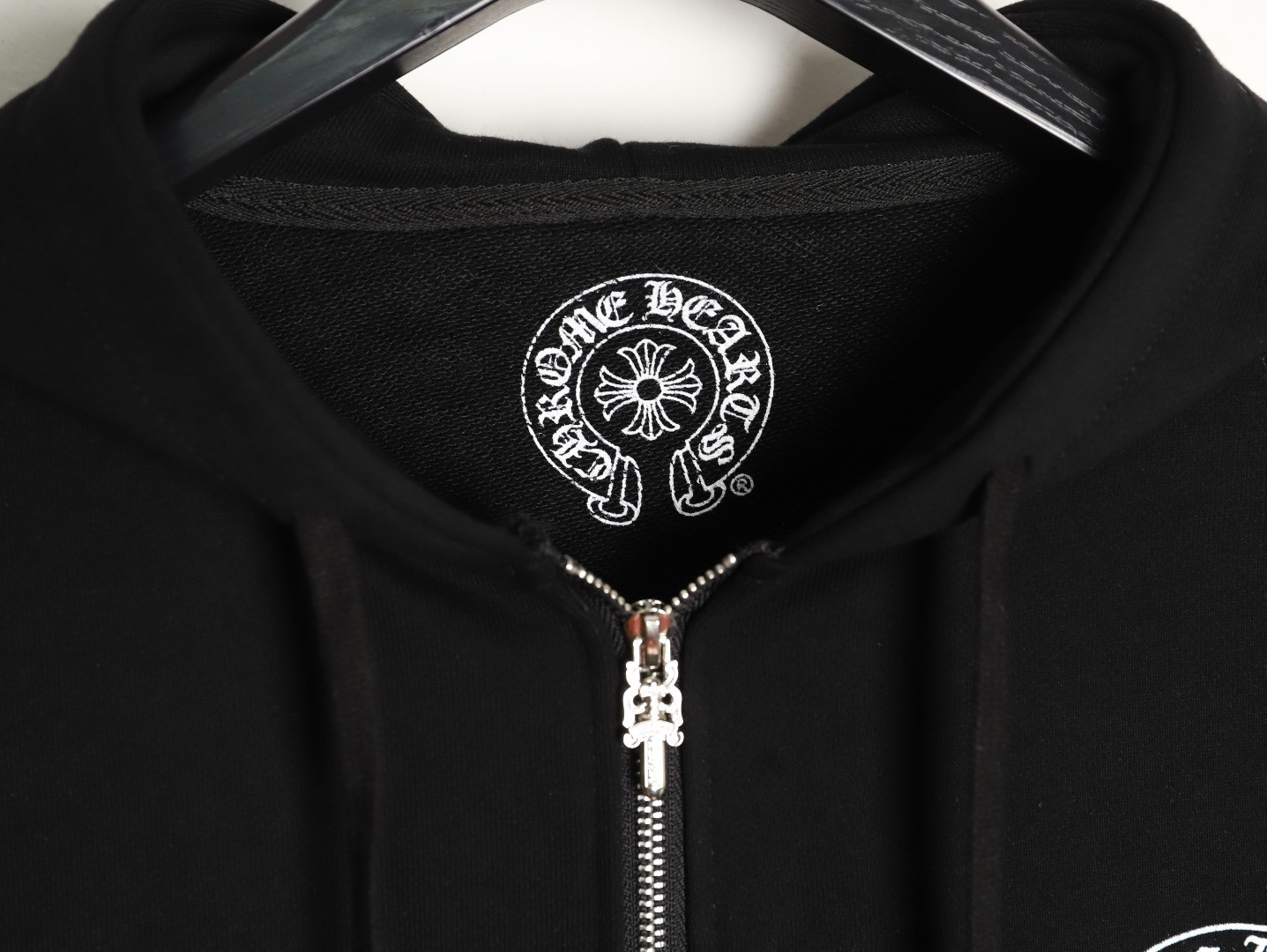 Ch*0me He**ts 25fw coats