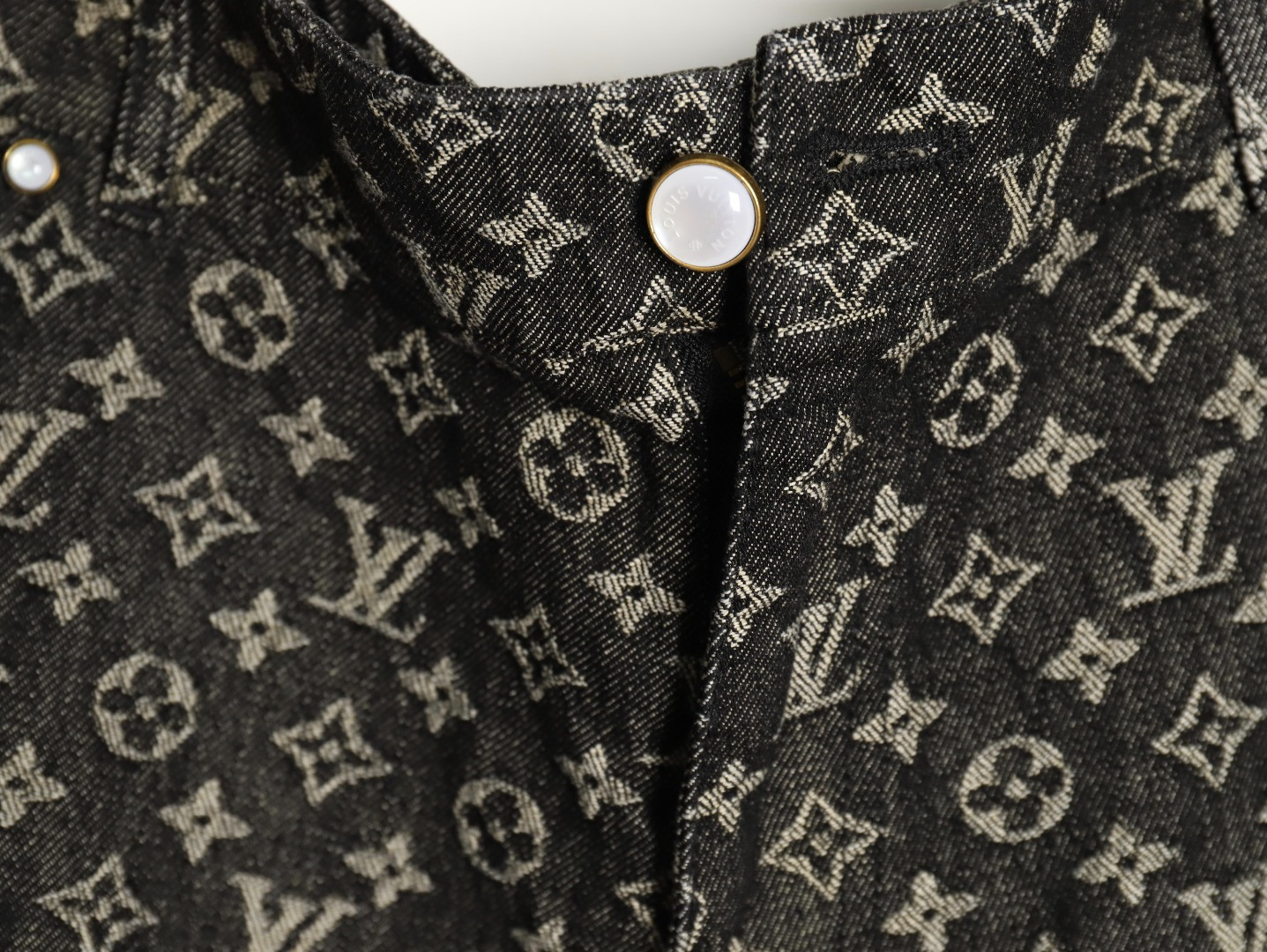 Louis Vuitton LV shorts