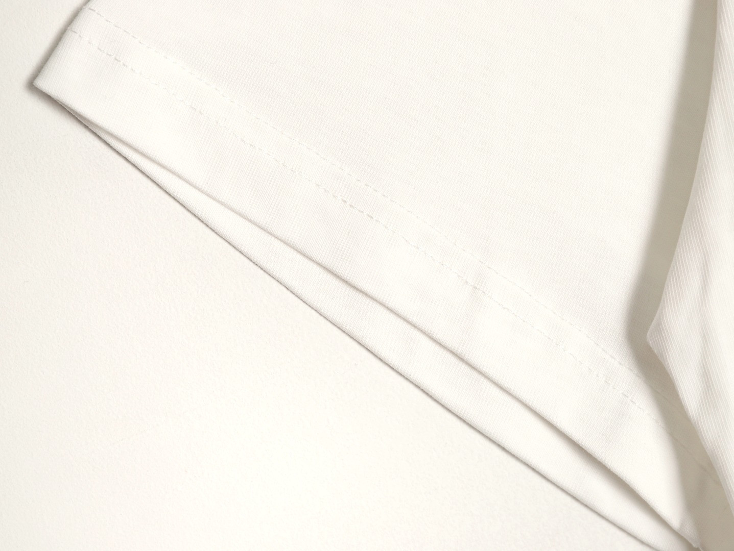 Celine 25SS Short-sleeved T-shirt