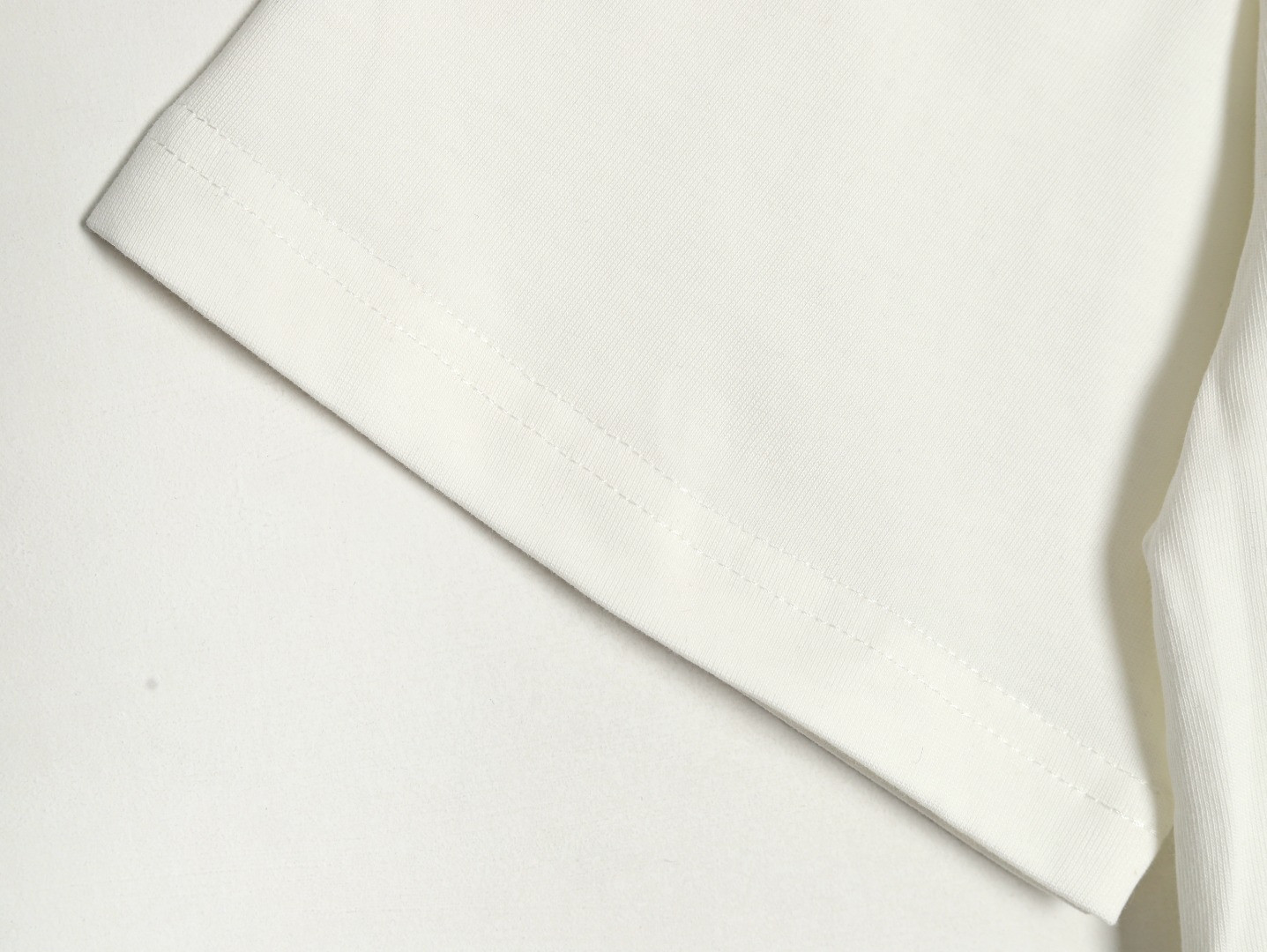 LOUIS VUITTON LV Short-sleeved T-shirt