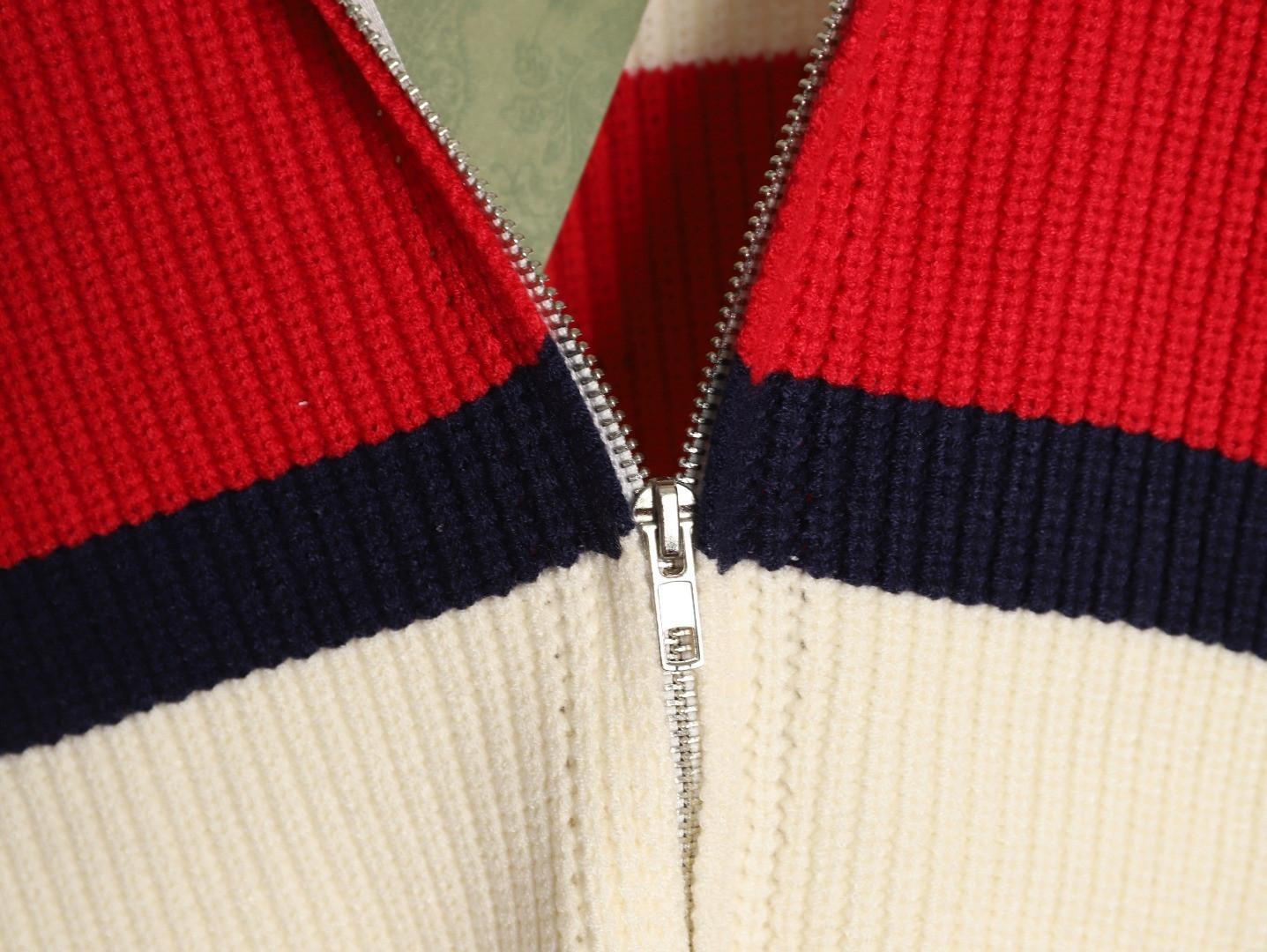 Gucci 25Fw Sweaters Coats