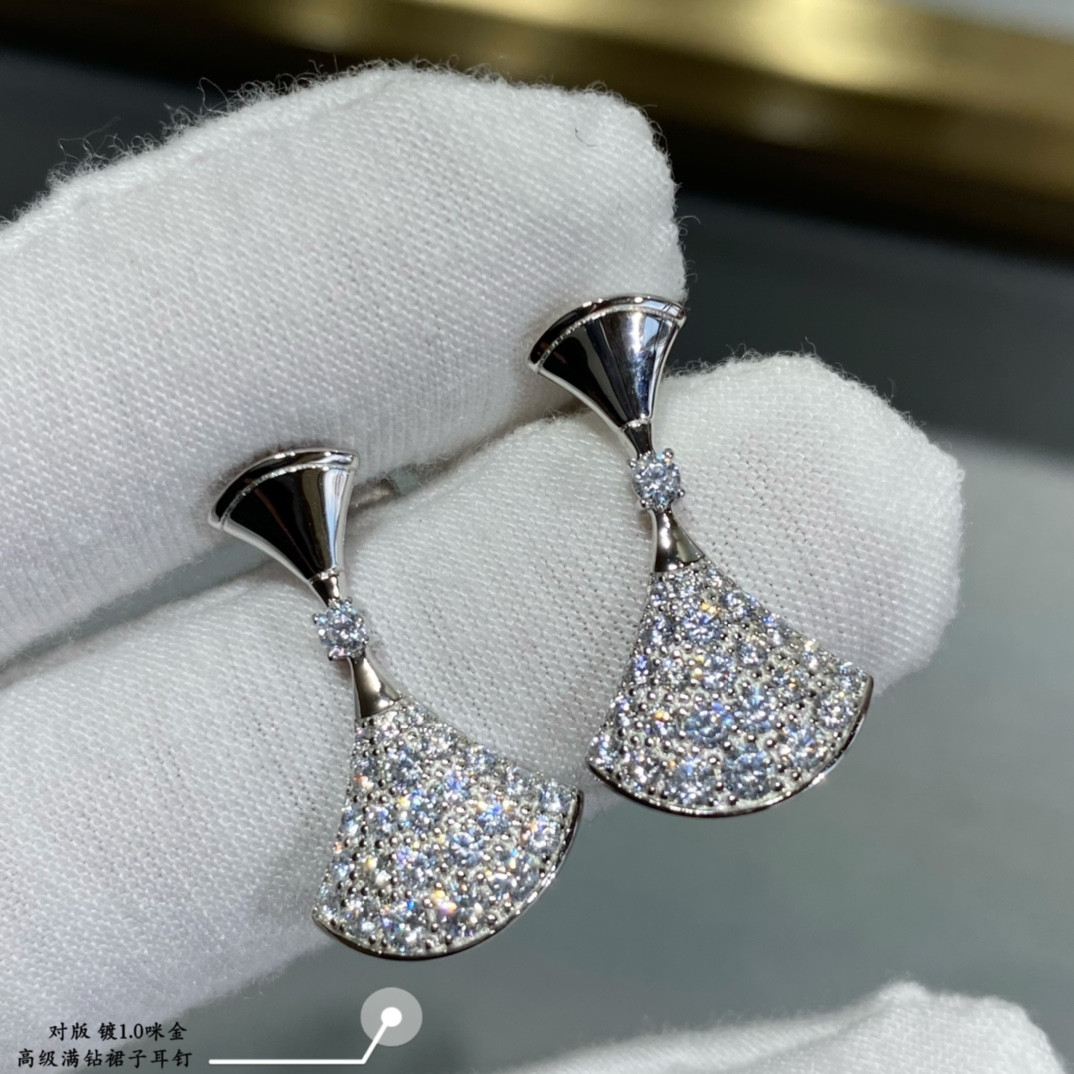 Bvlgari Diamond fan-shaped skirt Earrings
