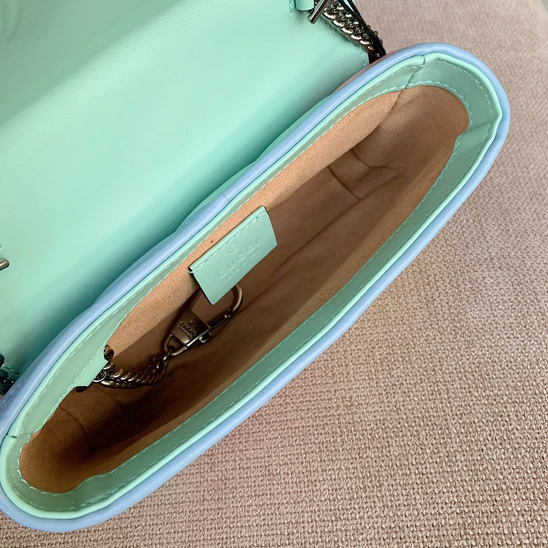 GG Marmont super mini bag 16.5cm