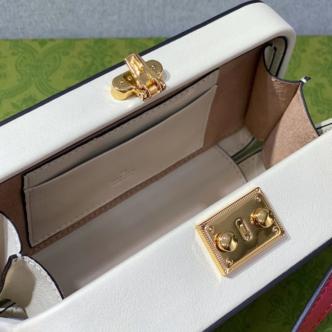 Gucci Interlocking G mini bag