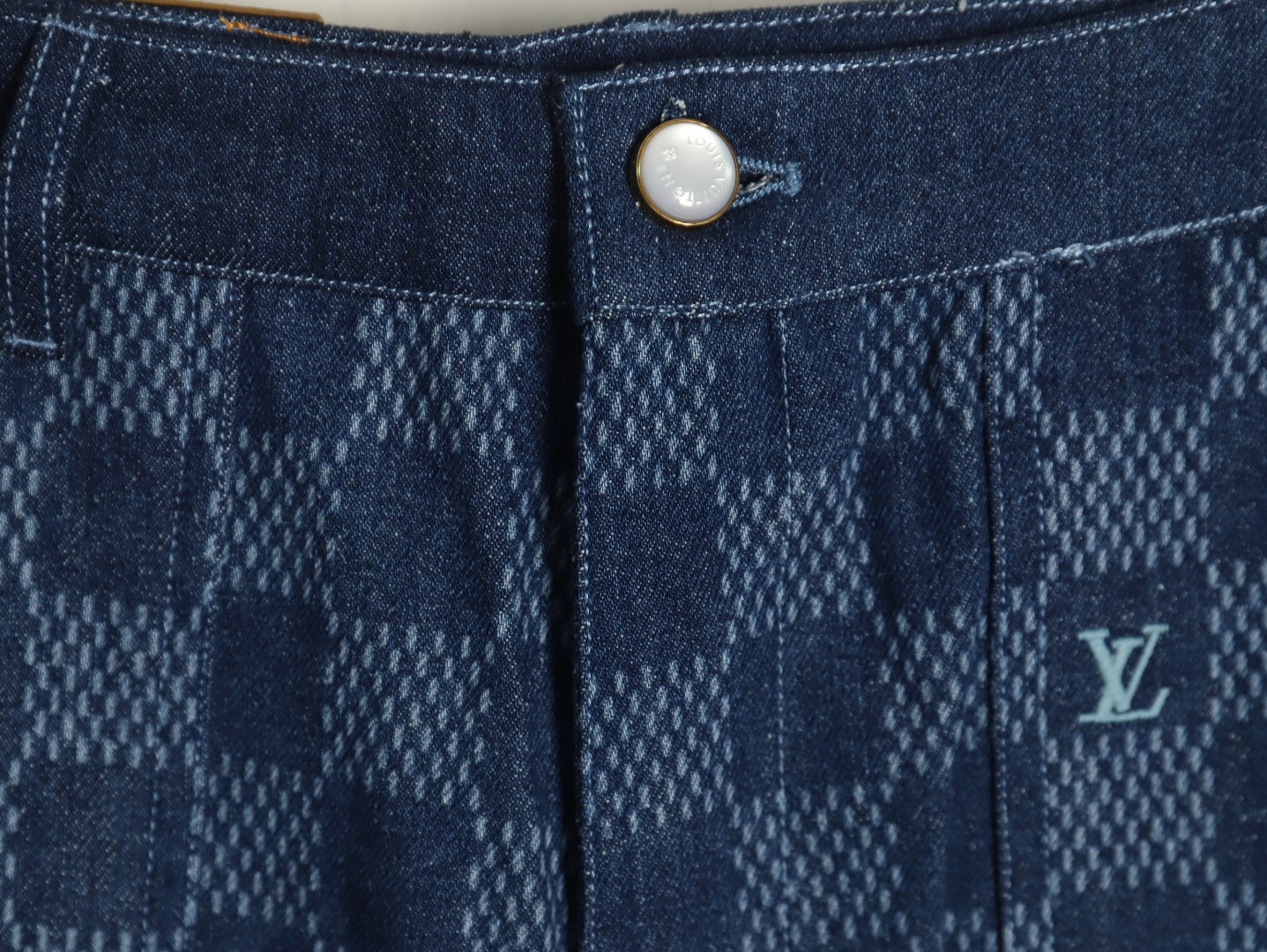 Louis Vuitton LV shorts