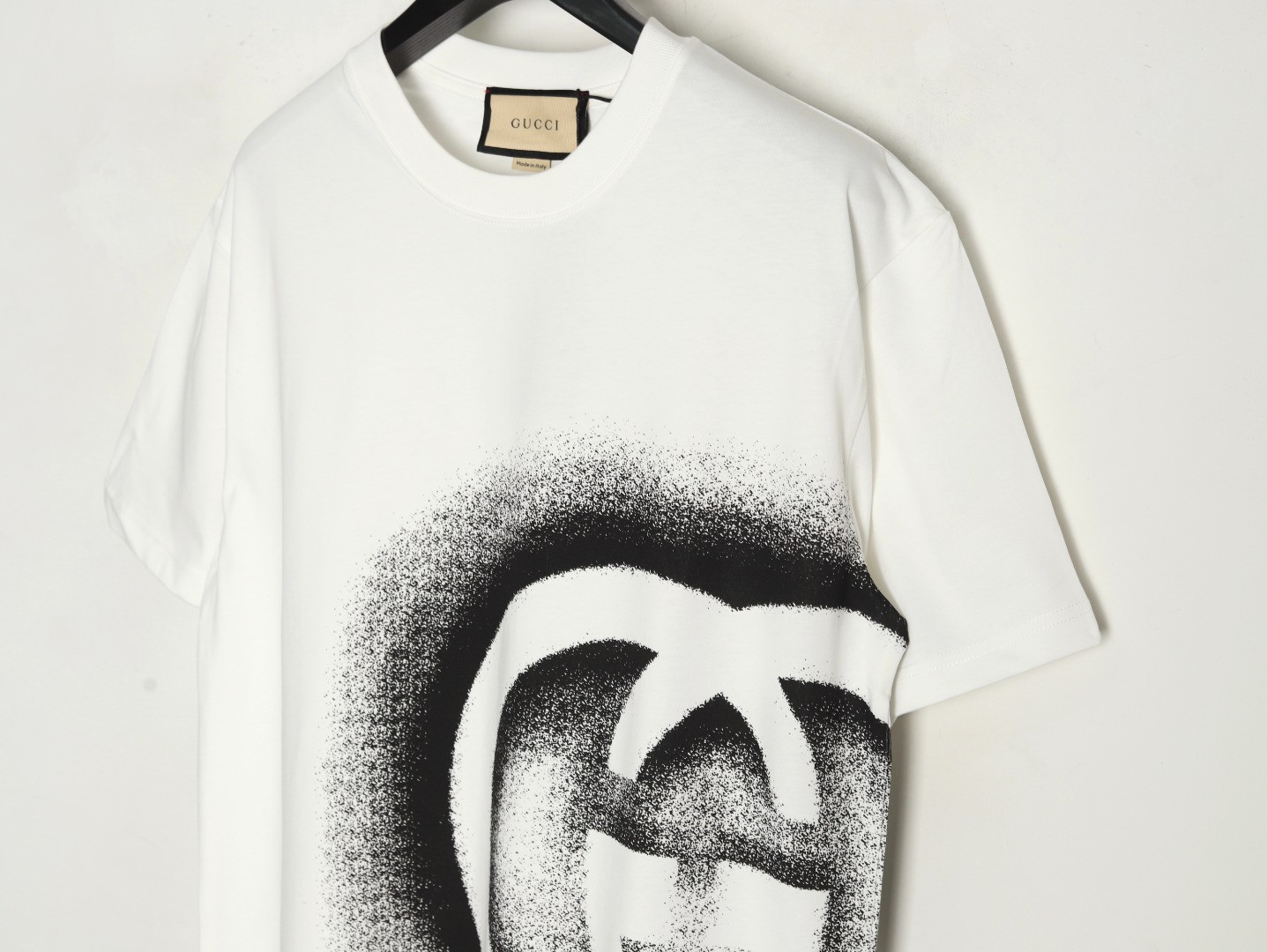 GUCCI Short-sleeved T-shirt