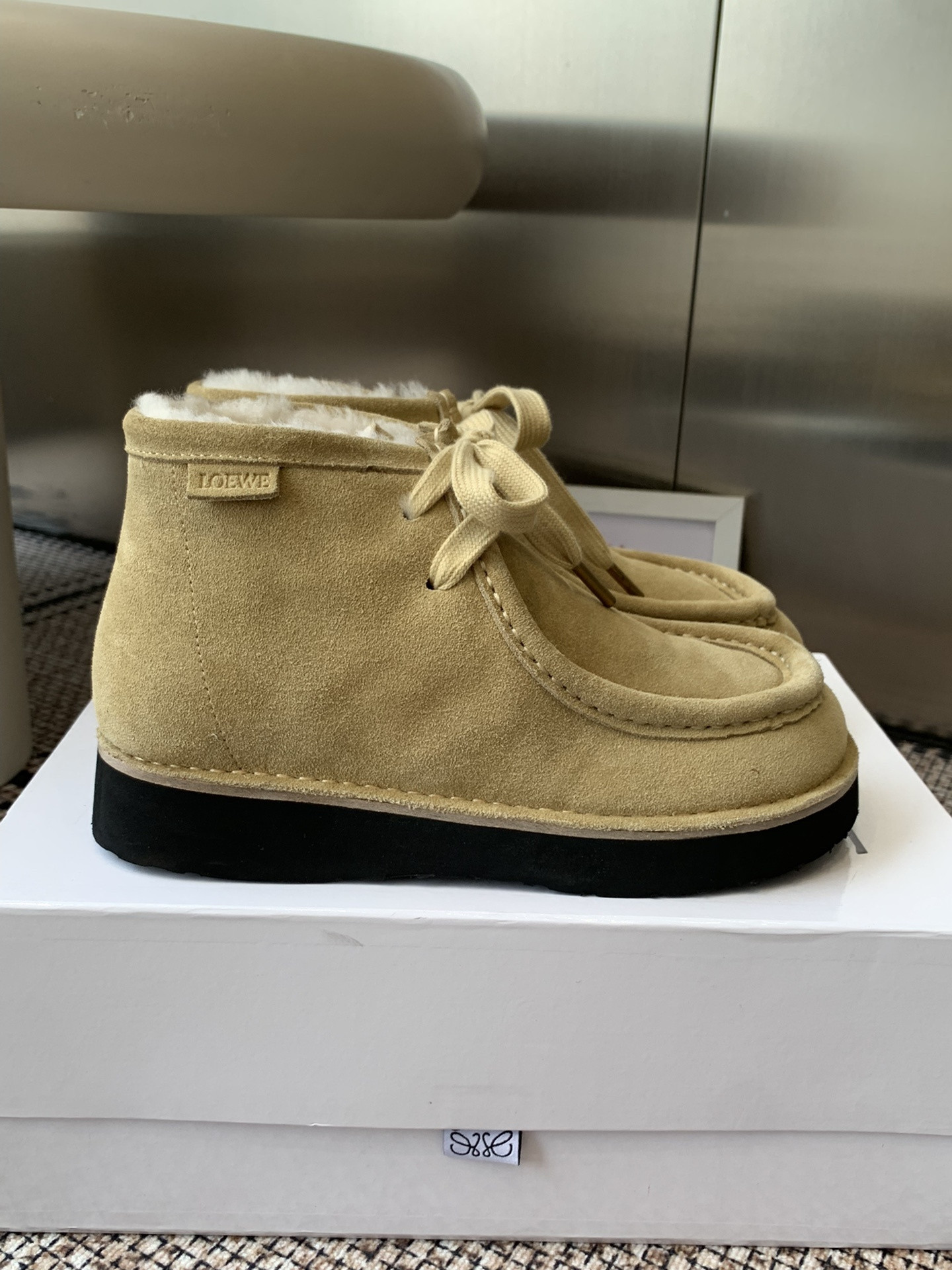 UA Loewe Boot