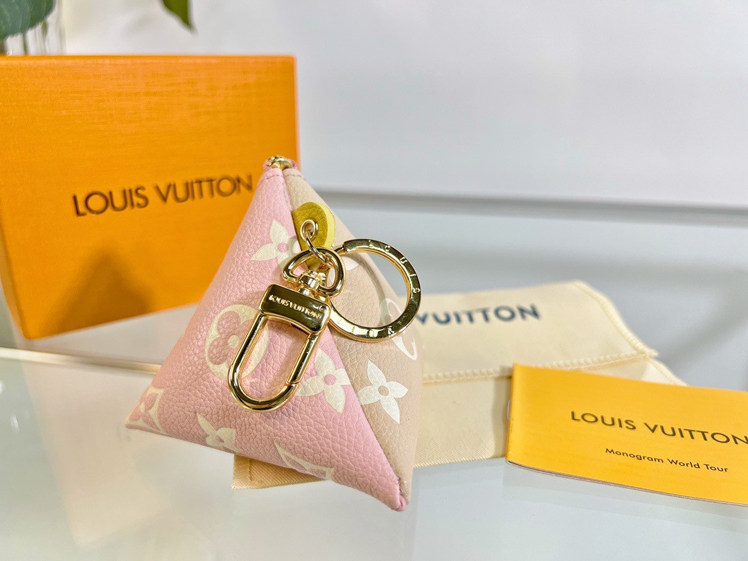 LOUIS VUITTON BERLINGOT BAG CHARM AND KEY HOLDER M00669