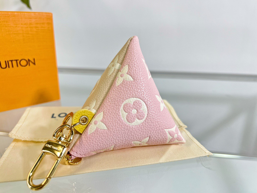 LOUIS VUITTON BERLINGOT BAG CHARM AND KEY HOLDER M00669