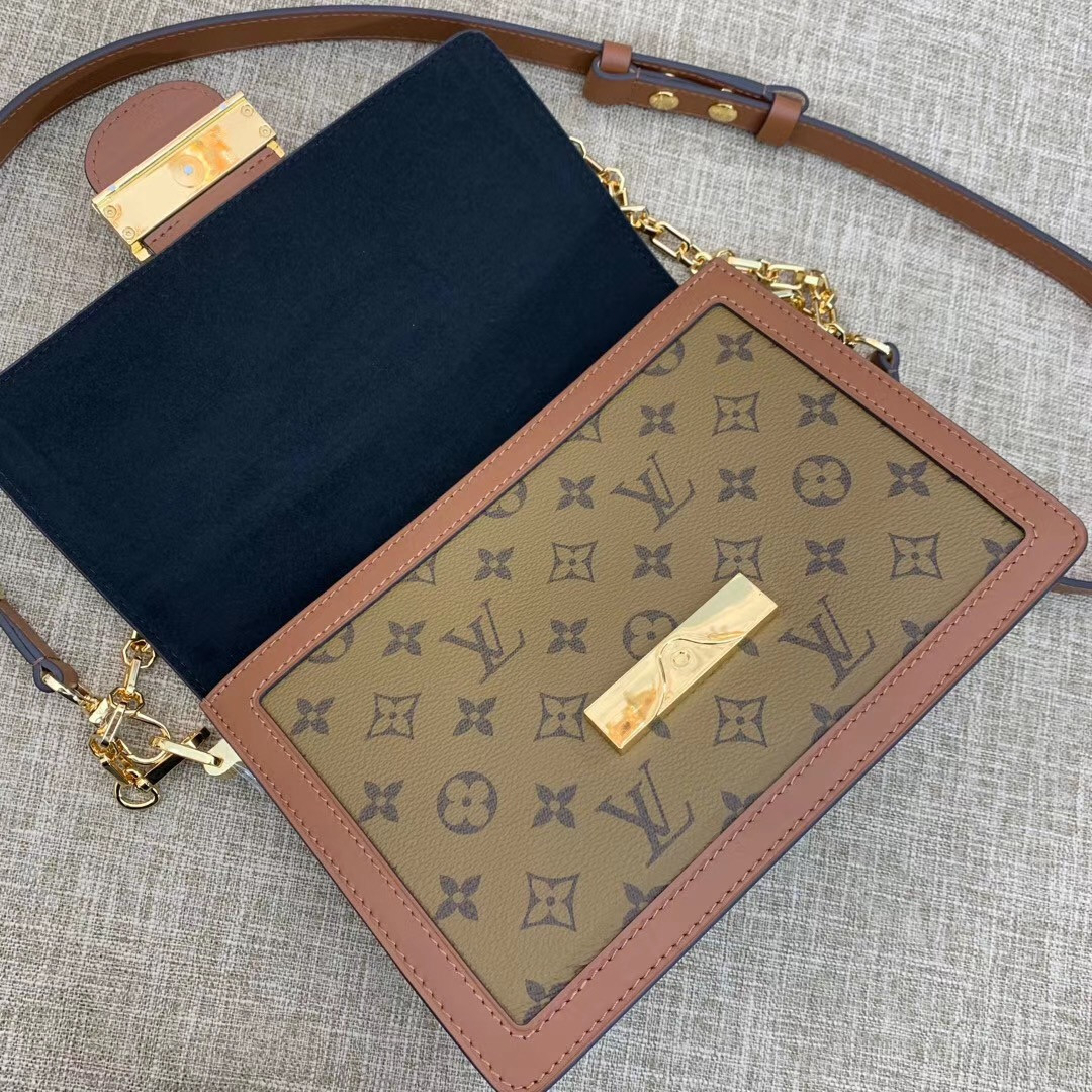LV DAUPHINE MM M44391