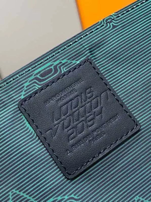 LV LOUIS VUITTON 2054 REVERSIBLE POUCH M80142