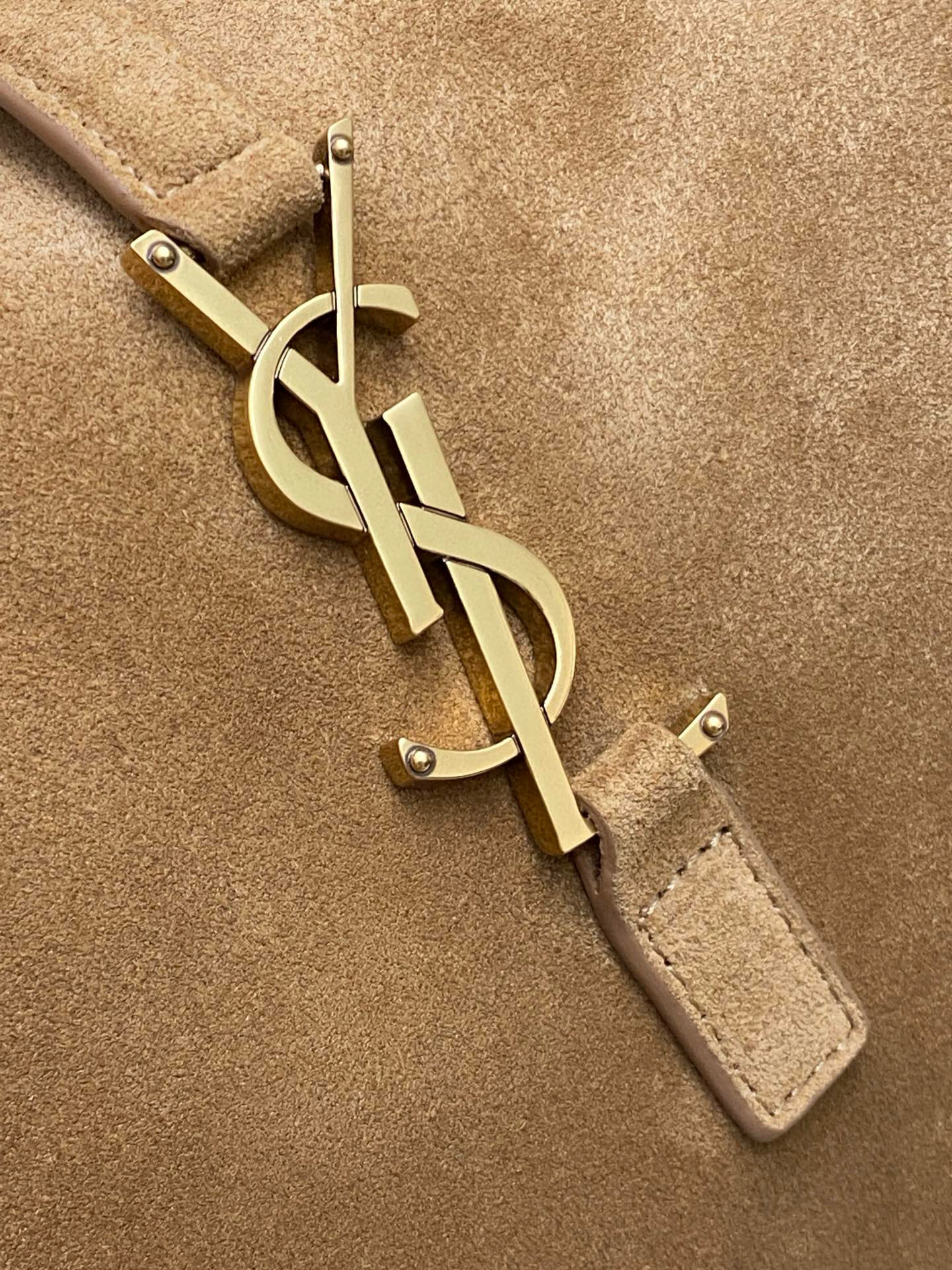 YSL LE 5 À 7 SUPPLE LARGE IN SUEDE 30 X 31 X 13 CM