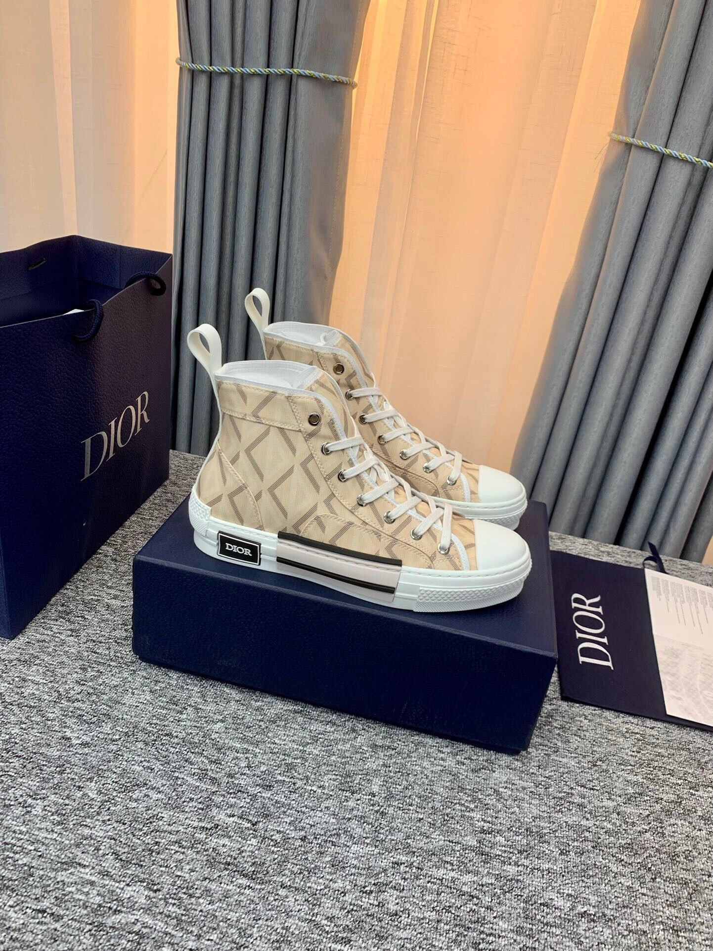 Dior B23 High Top Natural CD Diamond