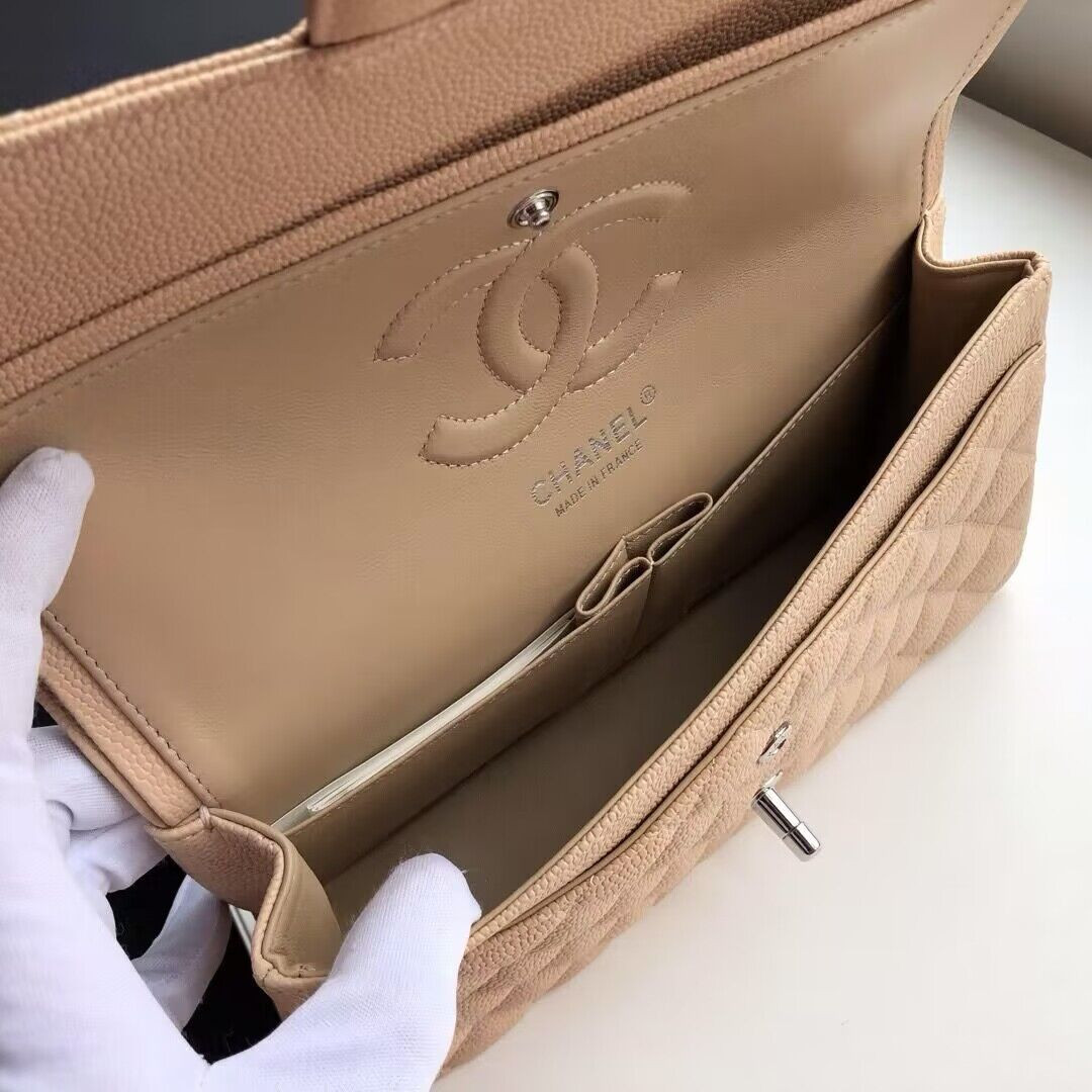 Chanel Classic Flaps mediun Caviar leather